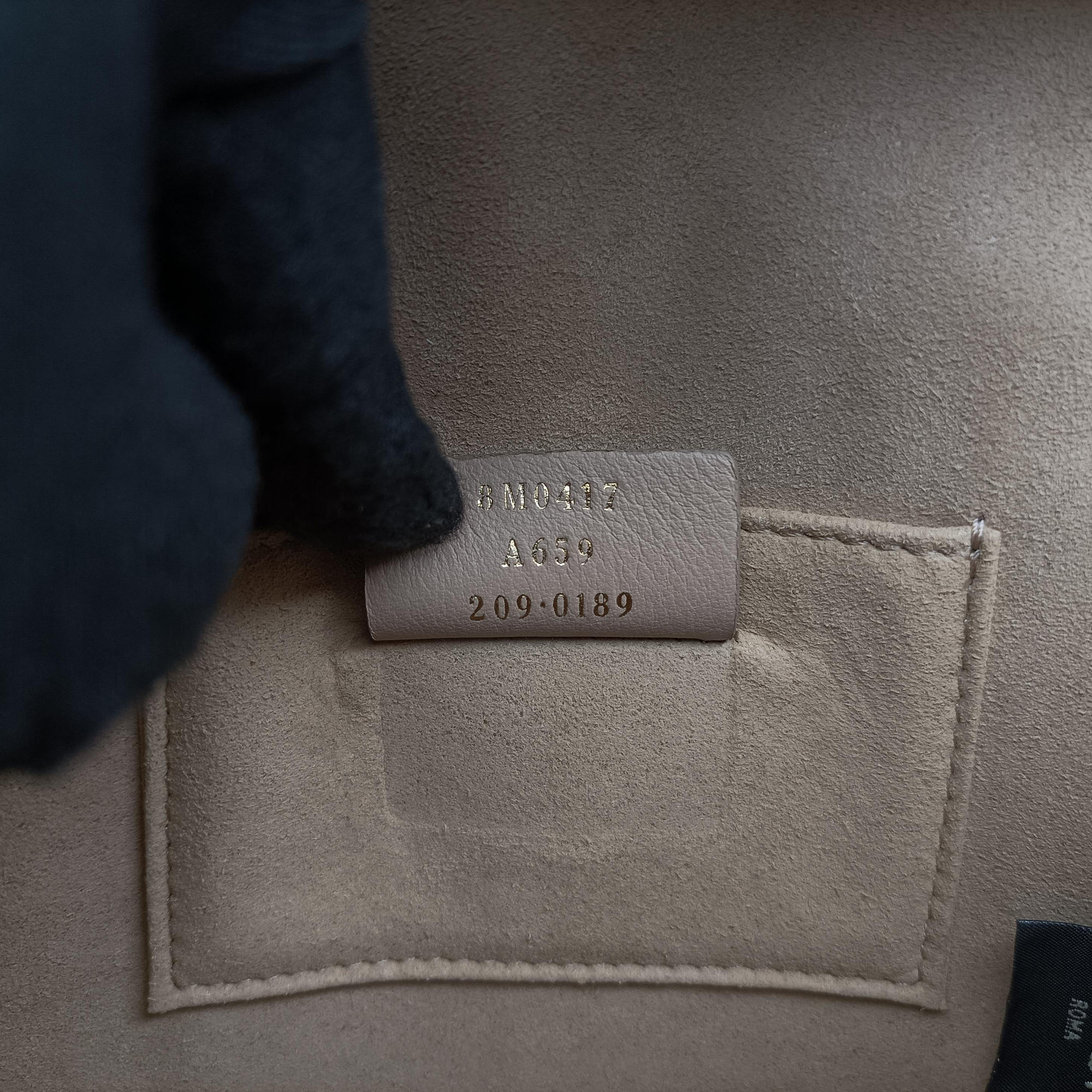 Secondhand Fendi Kan U Brown×black Leather 8M0417 shoulderbag | stylenewstar