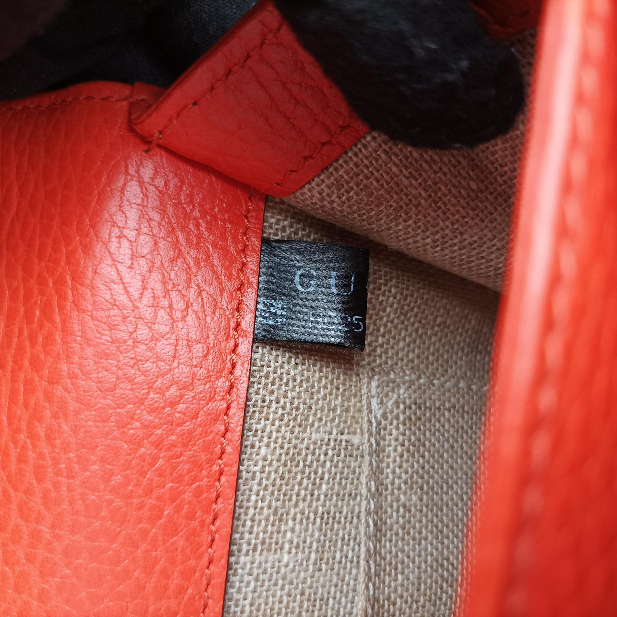 Pre-owned Gucci Interlocking G Orange Leather 510304 shoulderbag | stylenewstar