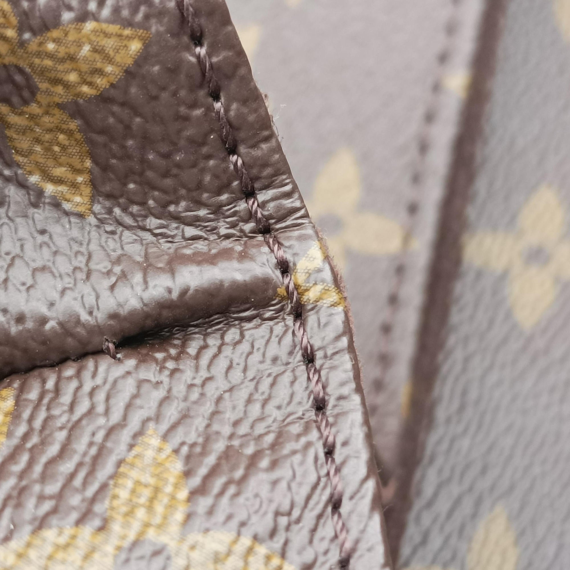 Secondhand Louis Vuitton Pochette Metis MM Brown Monogram Canvas M44875 shoulderbag | stylenewstar