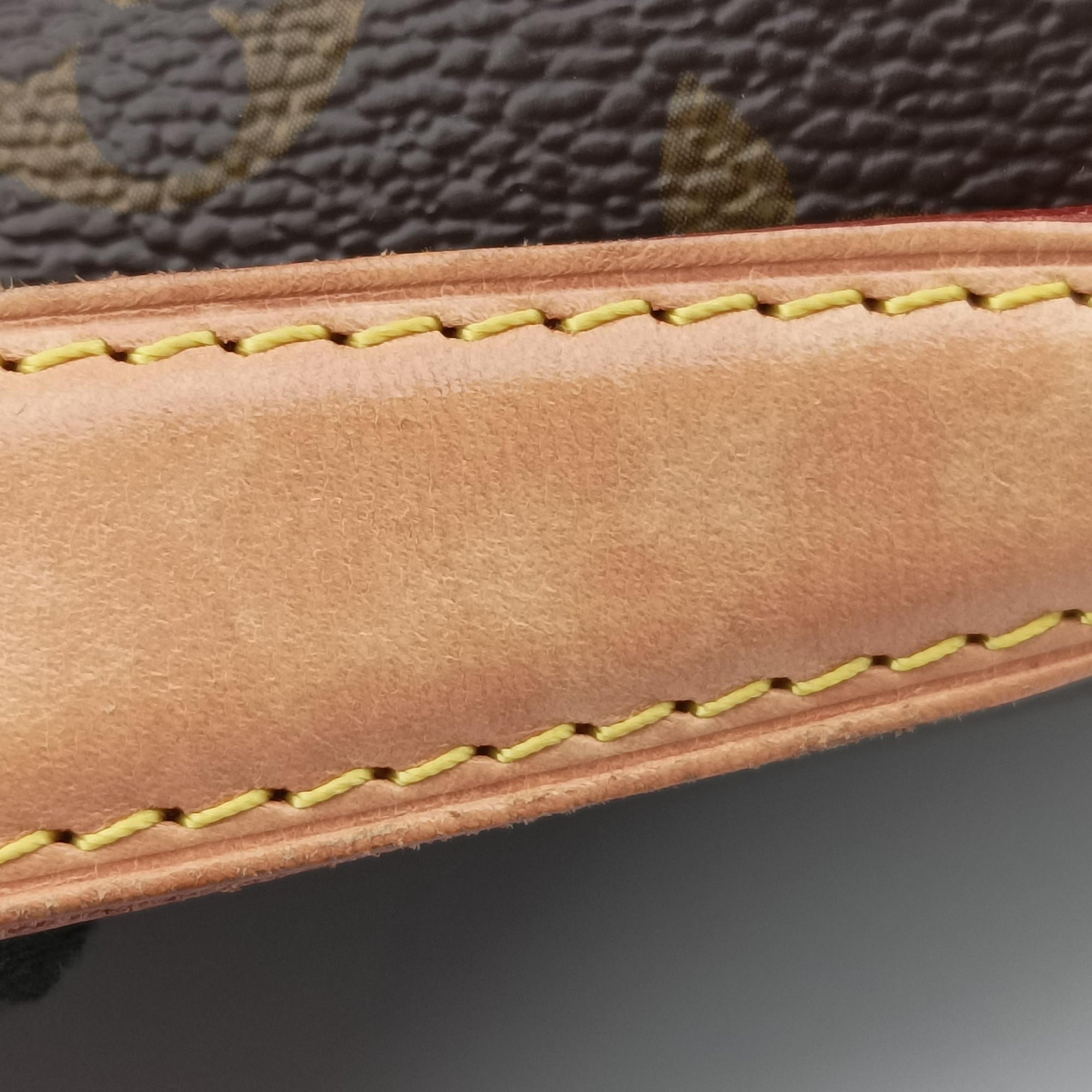 Secondhand Louis Vuitton Pochette Metis MM Brown Monogram Canvas M44875 shoulderbag | stylenewstar