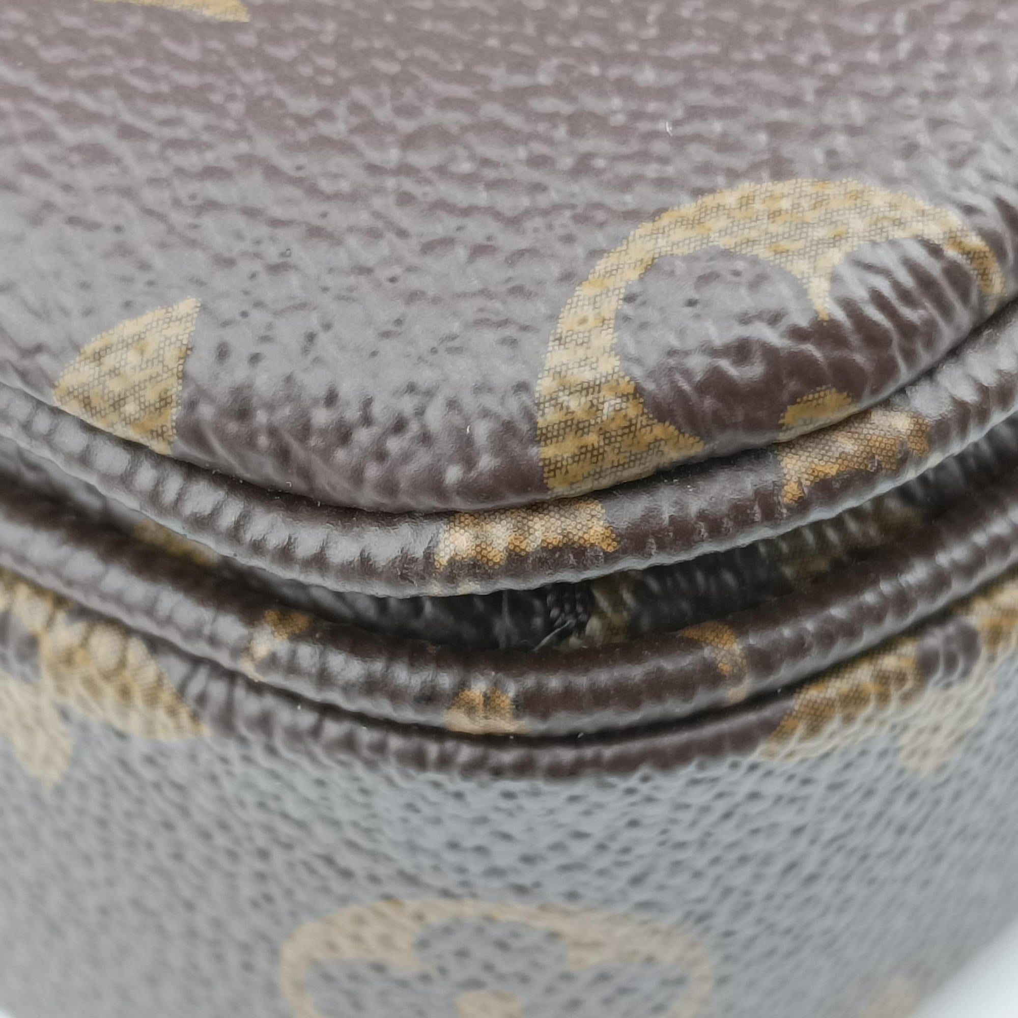 Secondhand Louis Vuitton Pochette Metis MM Brown Monogram Canvas M44875 shoulderbag | stylenewstar