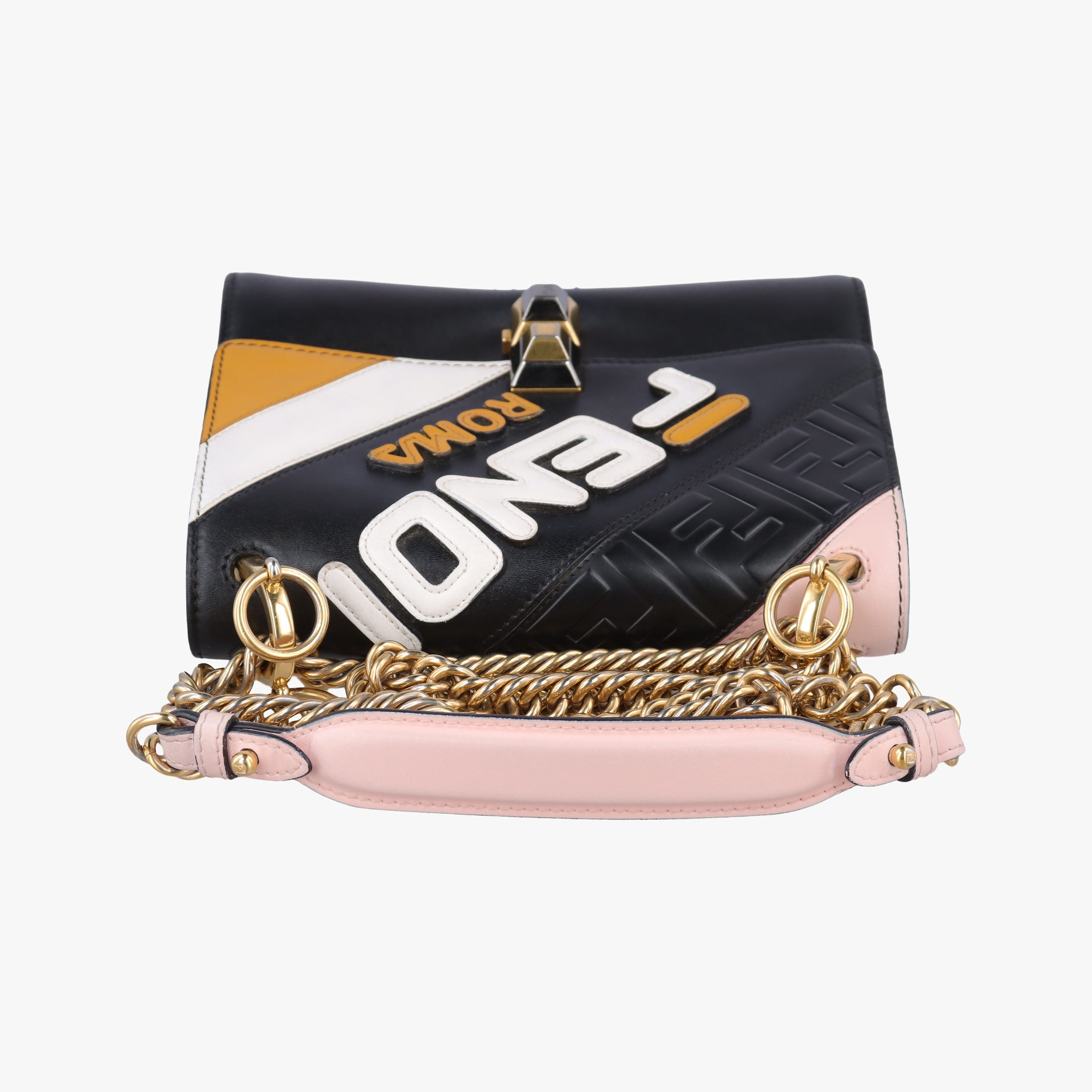 Pre-owned Fendi Kan I Black Leather 8M0381 shoulderbag | stylenewstar