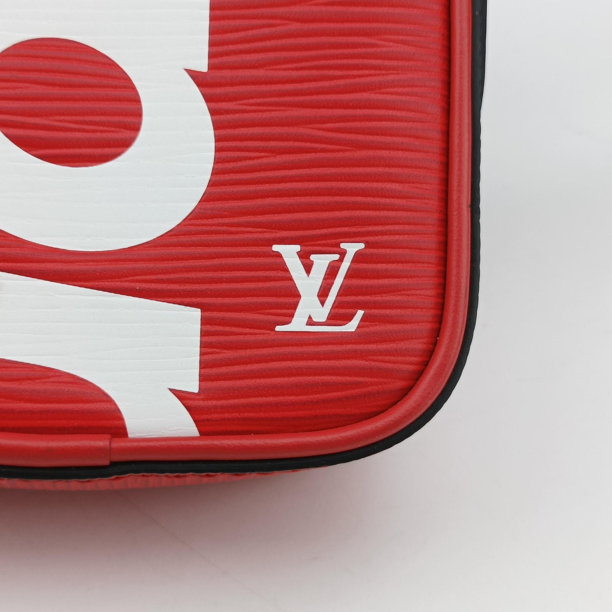 Vintage Louis Vuitton Danube PPM Supreme Collaboration ROUGE×white Epi M53434 shoulderbag | stylenewstar
