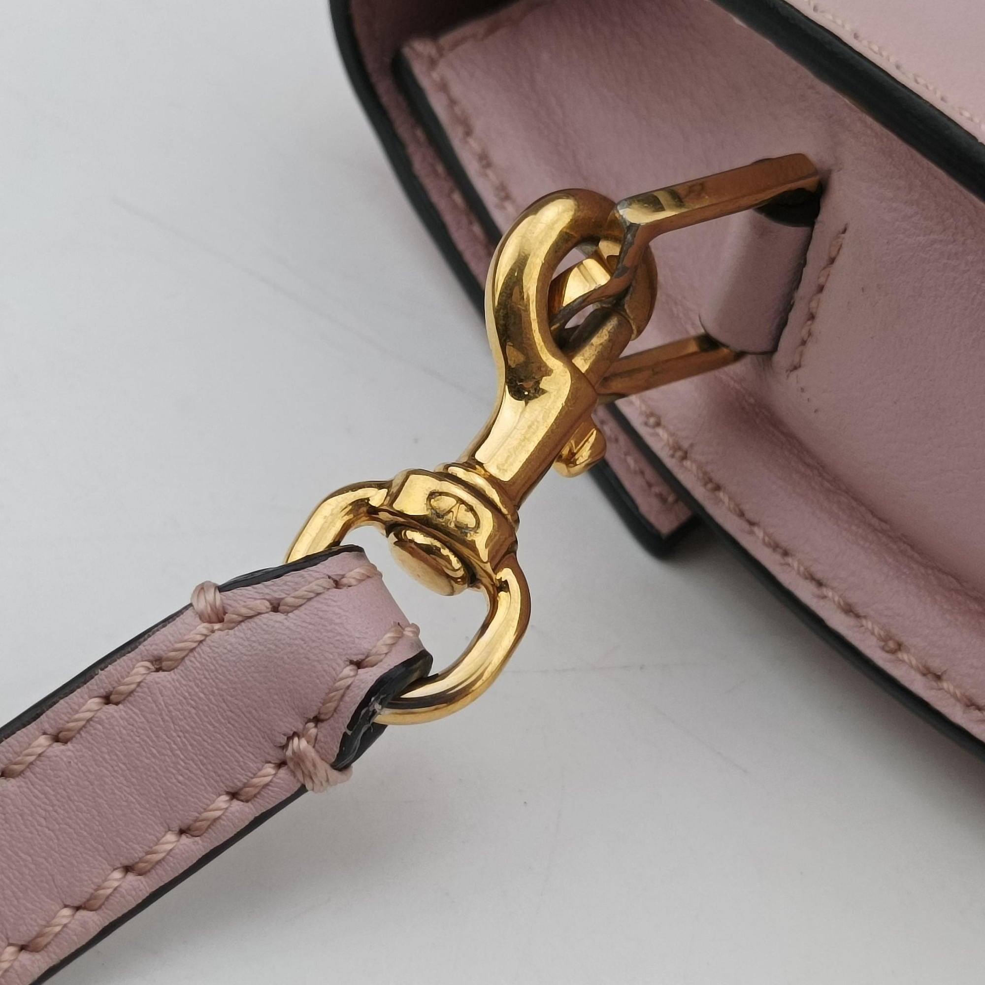 Pre-owned Valentino My Rockstud Pink Leather  shoulderbag | stylenewstar
