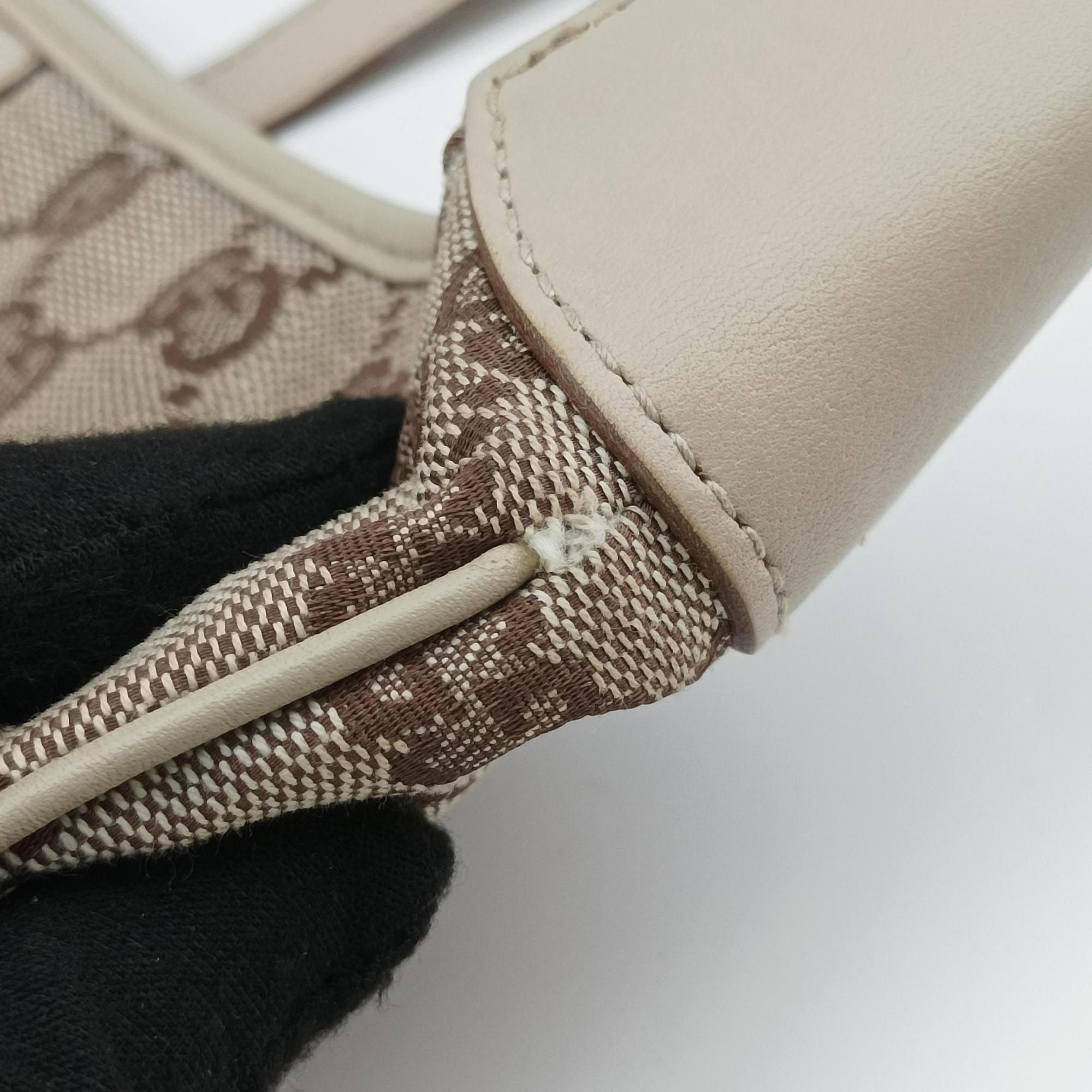 Pre-owned Gucci Jackie Ivory × Beige canvas×leather 001.40 handbag | stylenewstar