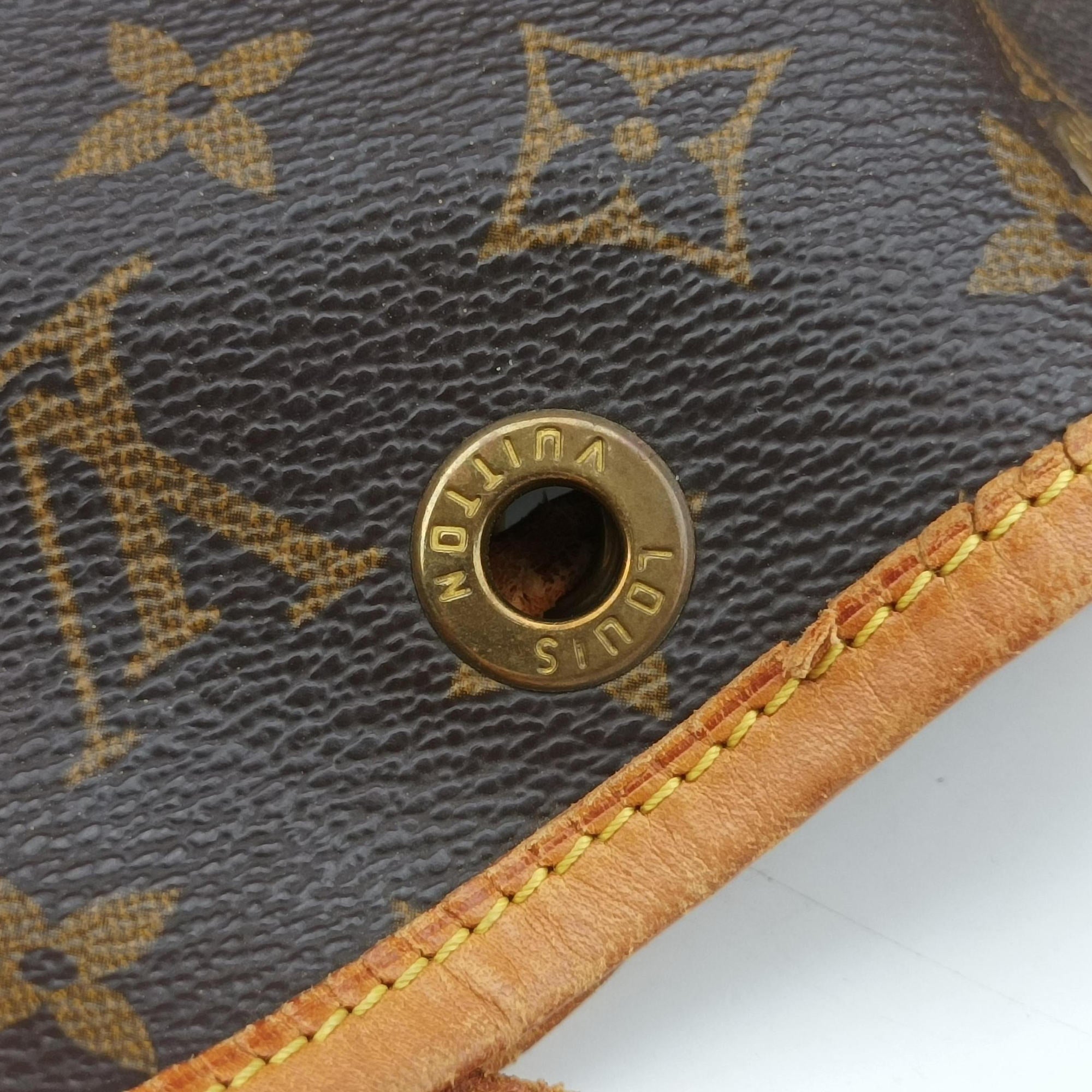 Secondhand Louis Vuitton Petit Noe Brown Monogram Canvas M42226 shoulderbag | stylenewstar