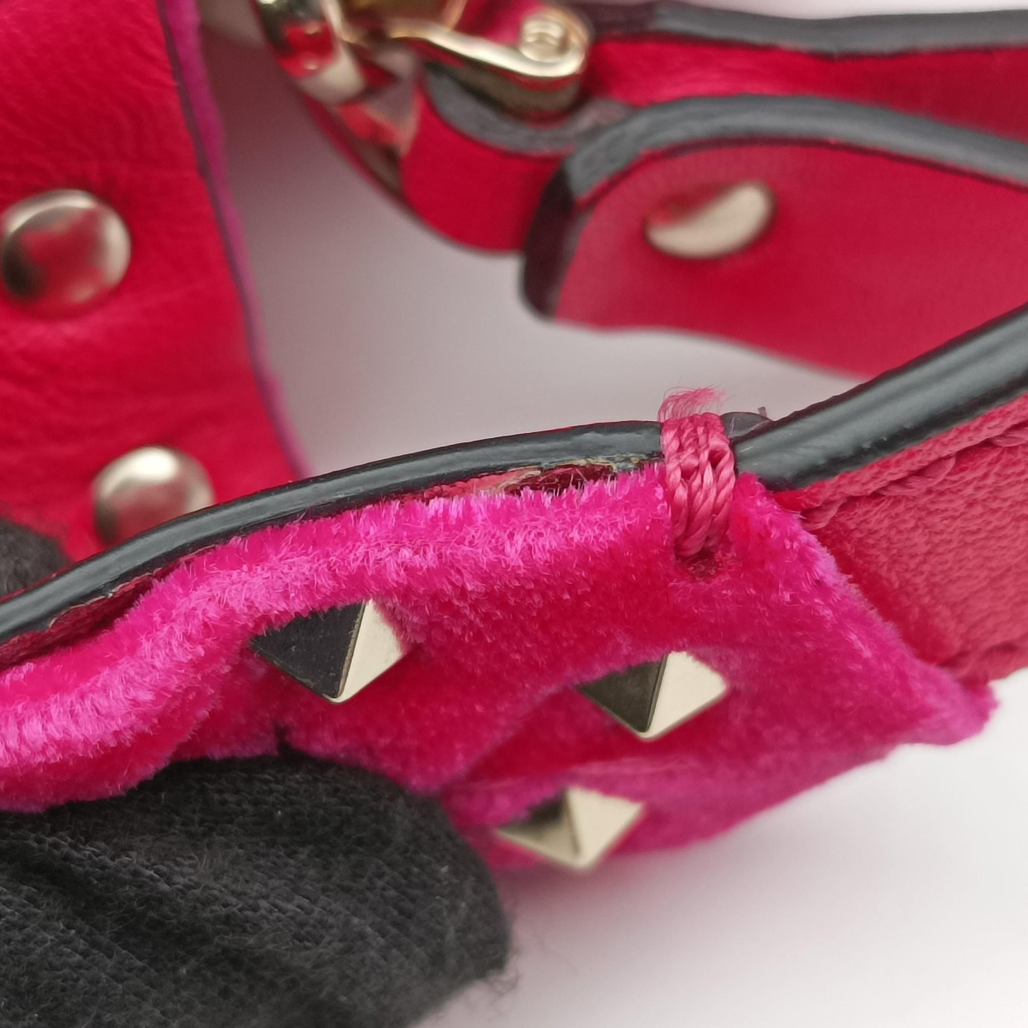 Pre-owned Valentino Rockstud Red Velvet  bum bag/waist bag | stylenewstar