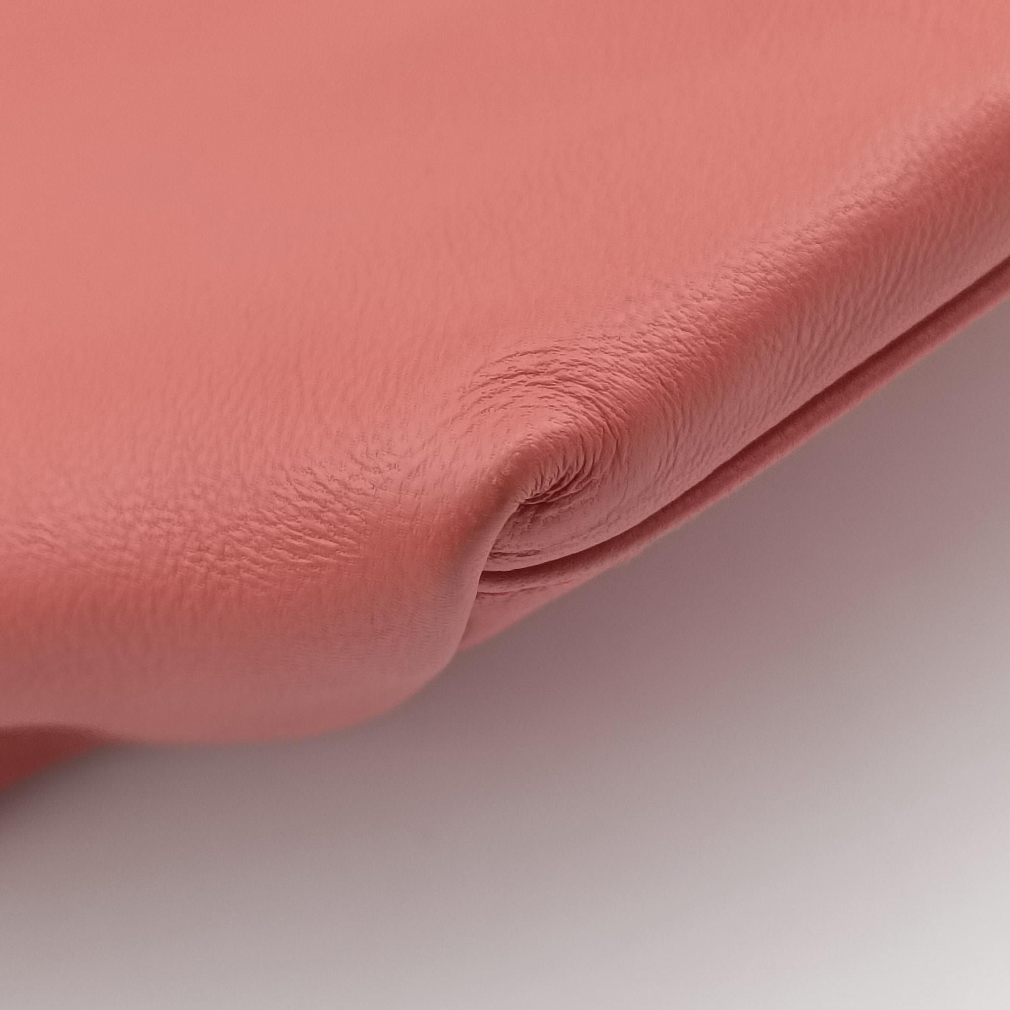 Pre-owned Bottega Veneta Intrecciato Coral Pink Lambskin  shoulderbag | stylenewstar