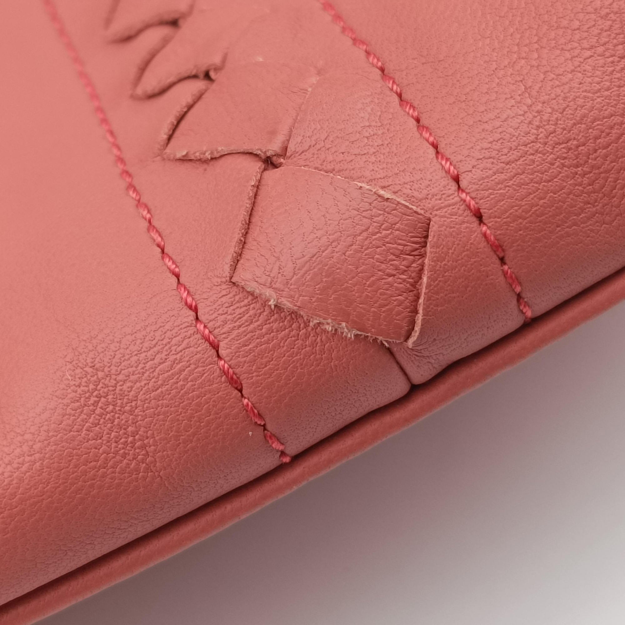 Pre-owned Bottega Veneta Intrecciato Coral Pink Lambskin  shoulderbag | stylenewstar