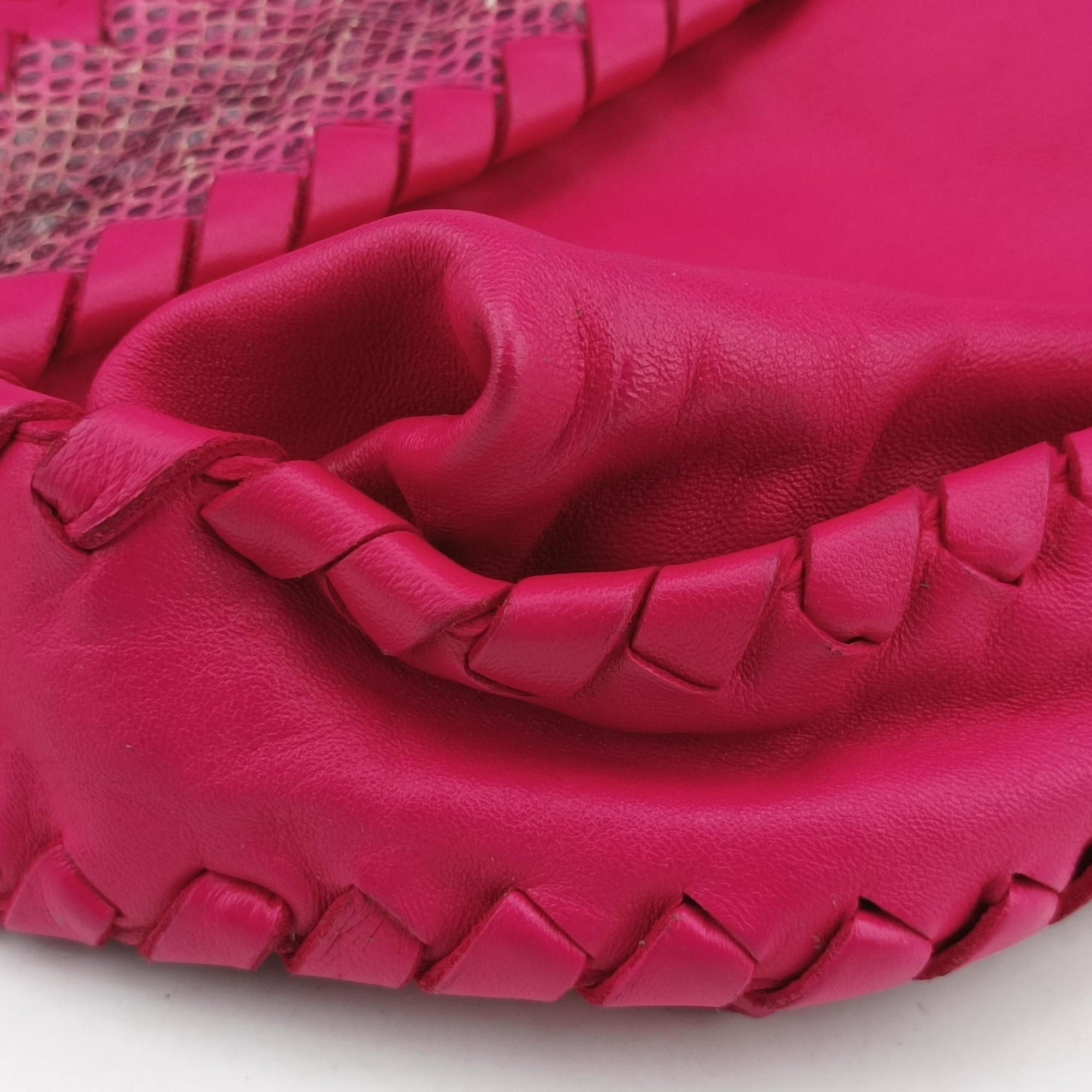 Pre-owned Bottega Veneta Intrecciato Pink lambskin  shoulderbag | stylenewstar