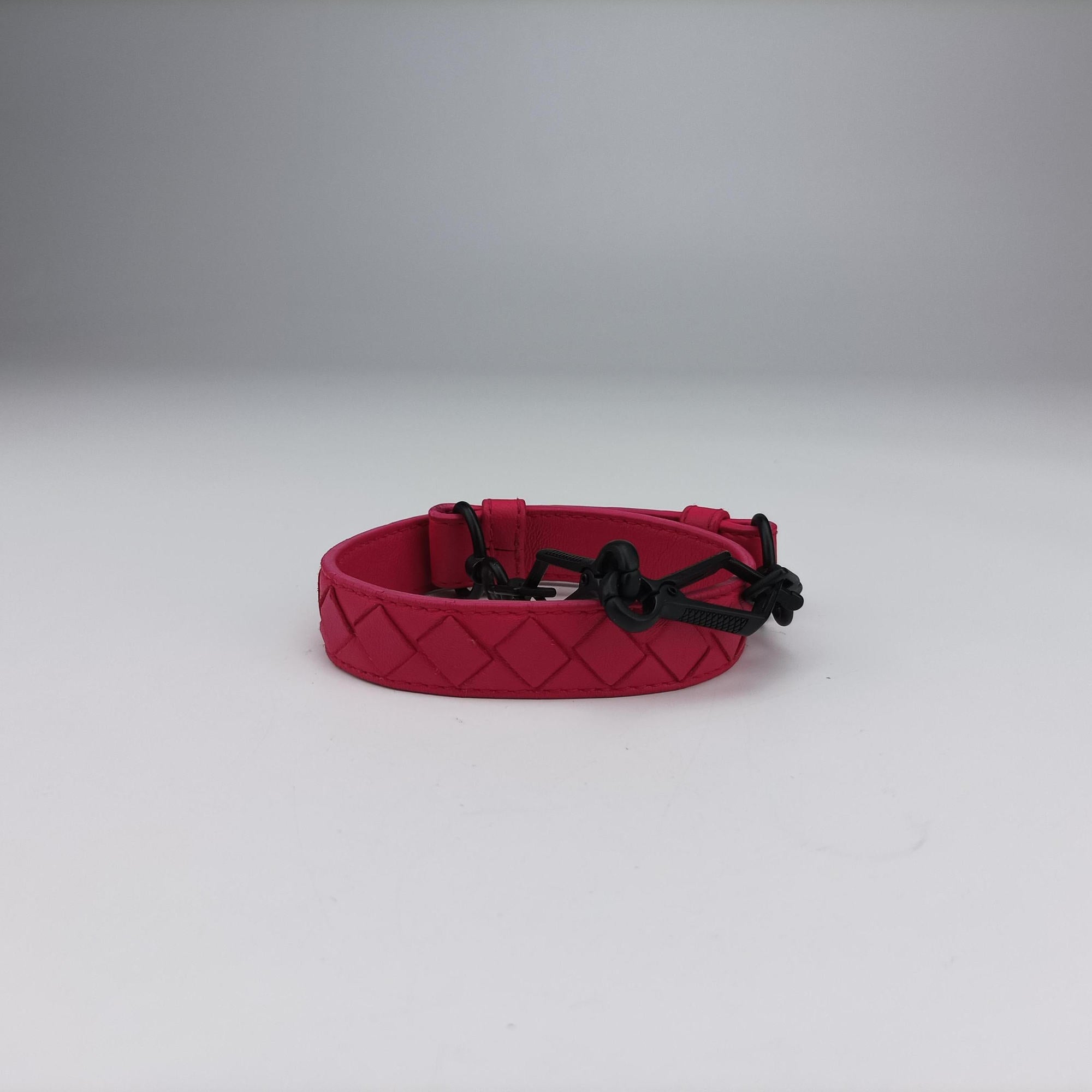 Pre-owned Bottega Veneta Intrecciato Pink lambskin  shoulderbag | stylenewstar