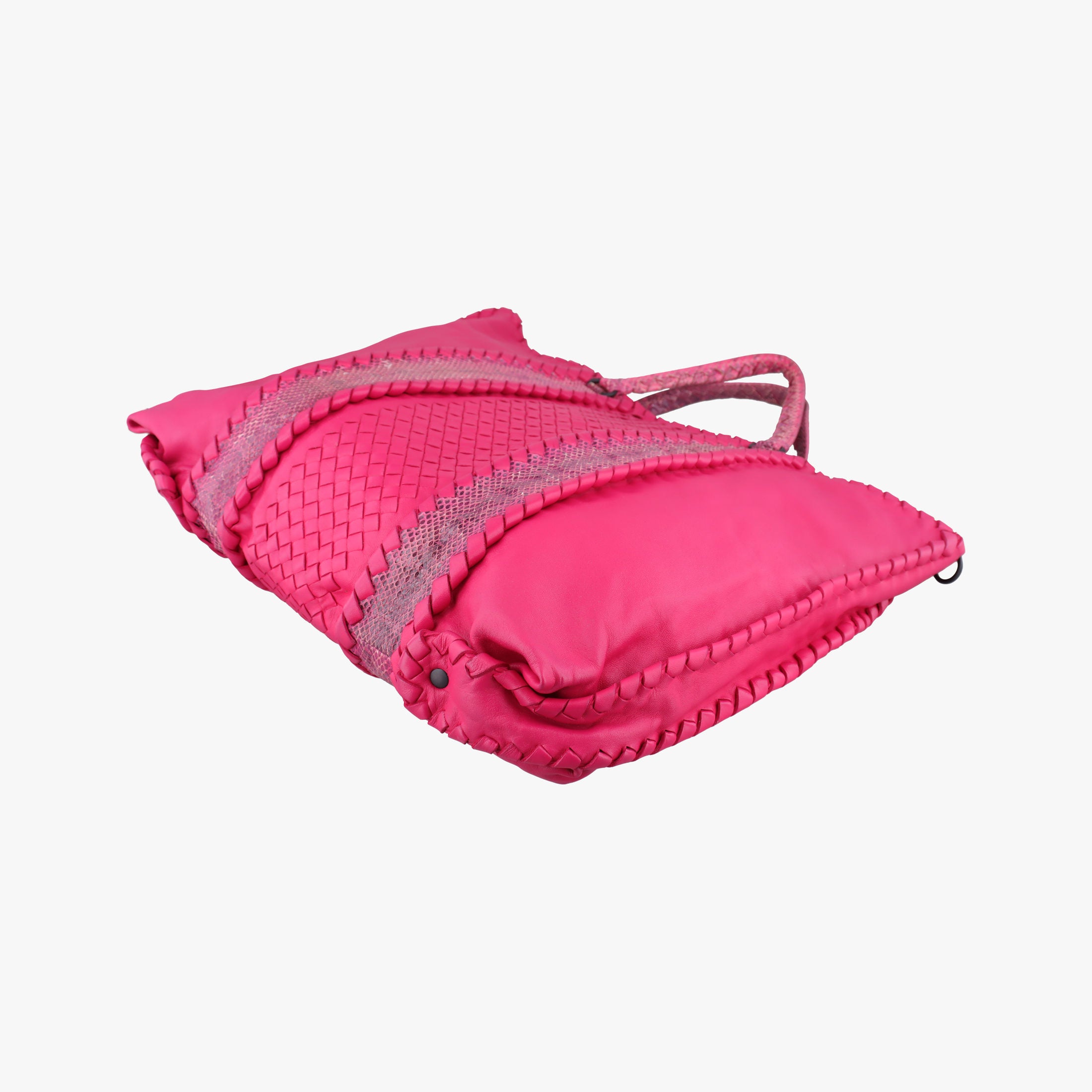 Pre-owned Bottega Veneta Intrecciato Pink lambskin  shoulderbag | stylenewstar
