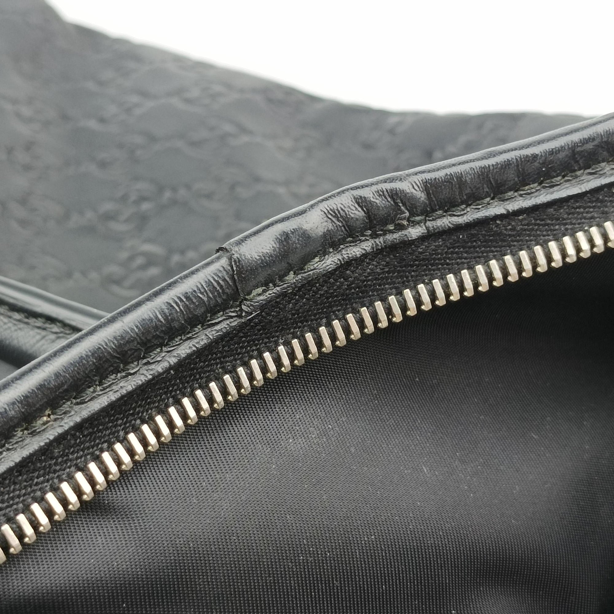 Pre-owned Gucci Guccissima Black Leather 246392 handbag | stylenewstar