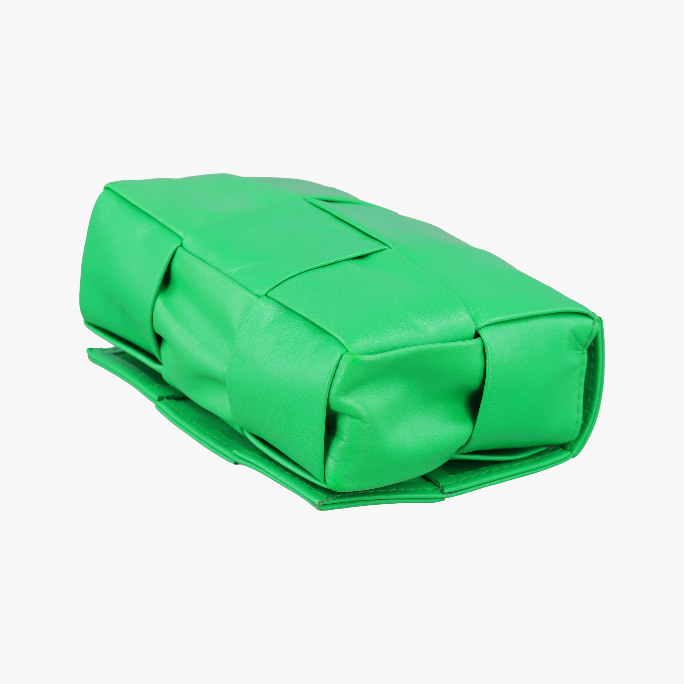 Secondhand Bottega Veneta candy cassette Green Leather  shoulderbag | stylenewstar