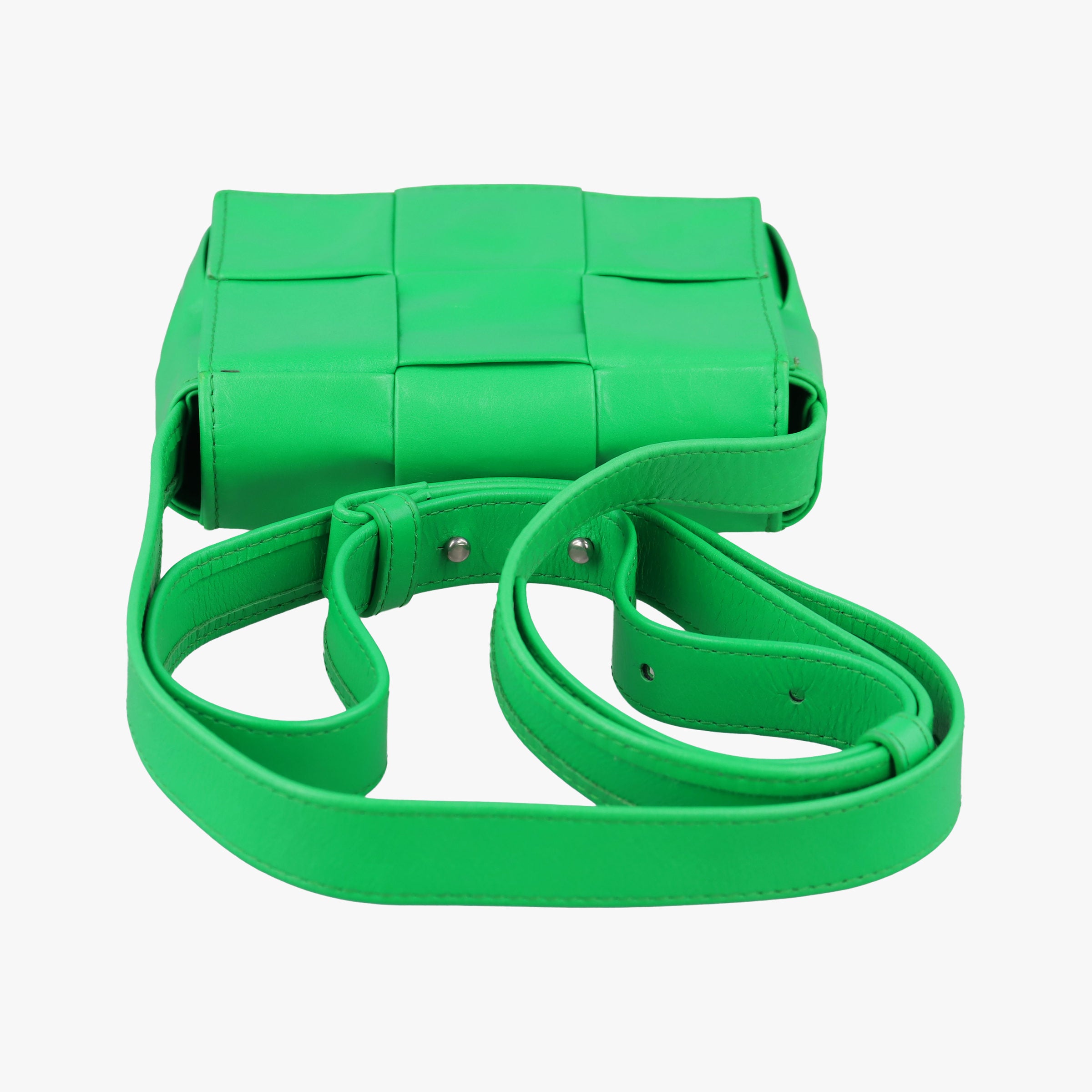 Secondhand Bottega Veneta candy cassette Green Leather  shoulderbag | stylenewstar