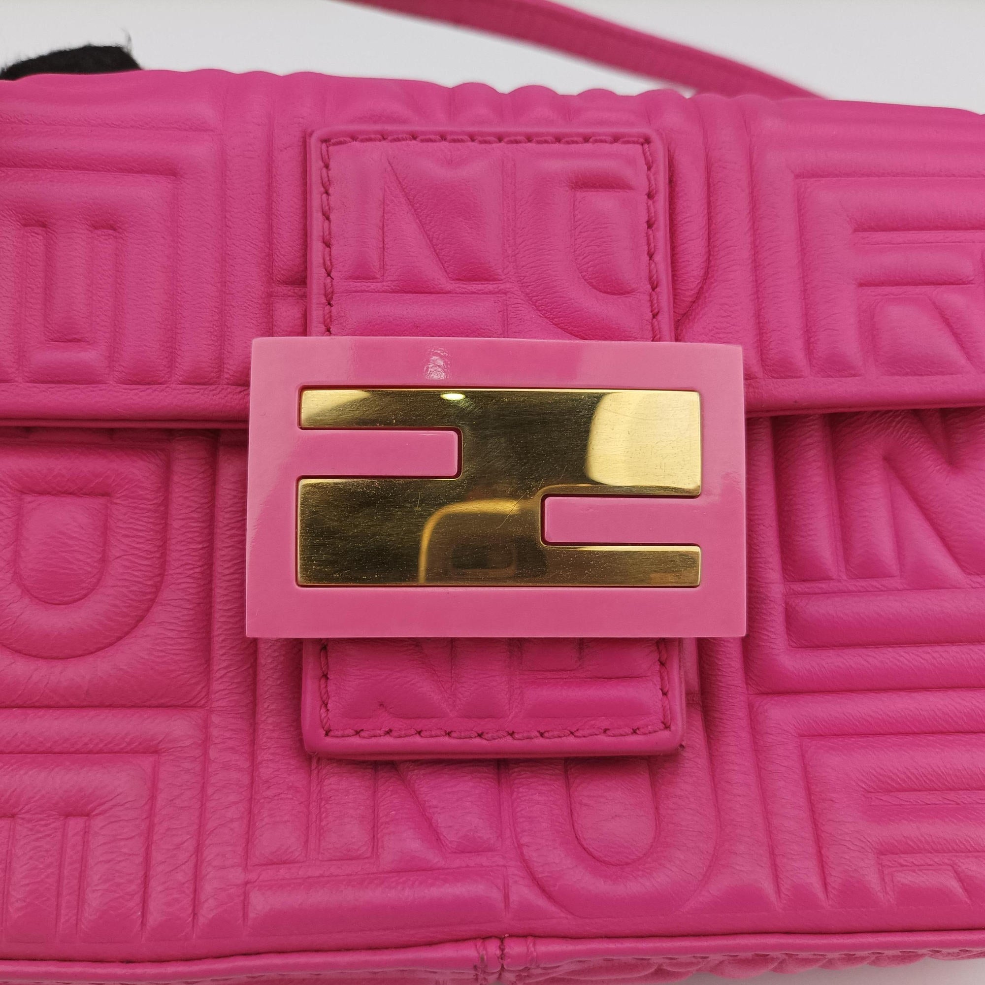 Pre-owned Fendi BAGUETTE Rose Leather 8BK060 shoulderbag | stylenewstar