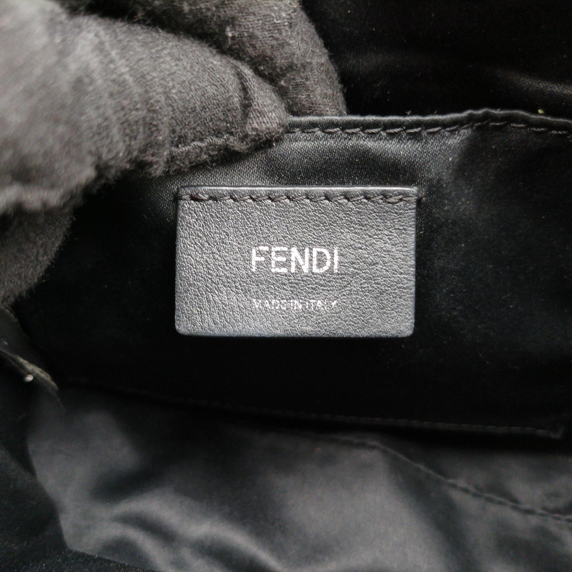 Secondhand Fendi By the Way Black Leather 8BL135 shoulderbag | stylenewstar