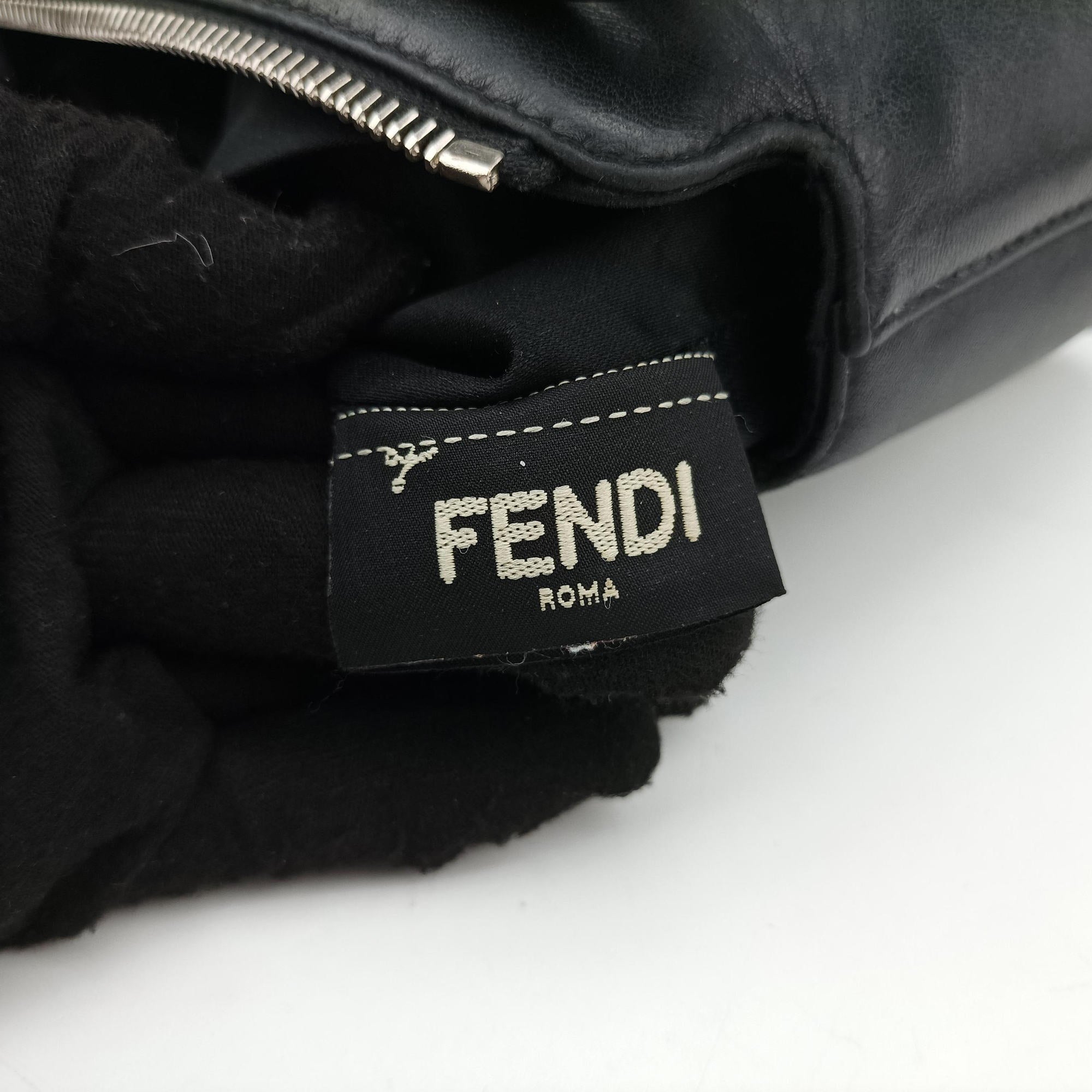 Secondhand Fendi By the Way Black Leather 8BL135 shoulderbag | stylenewstar