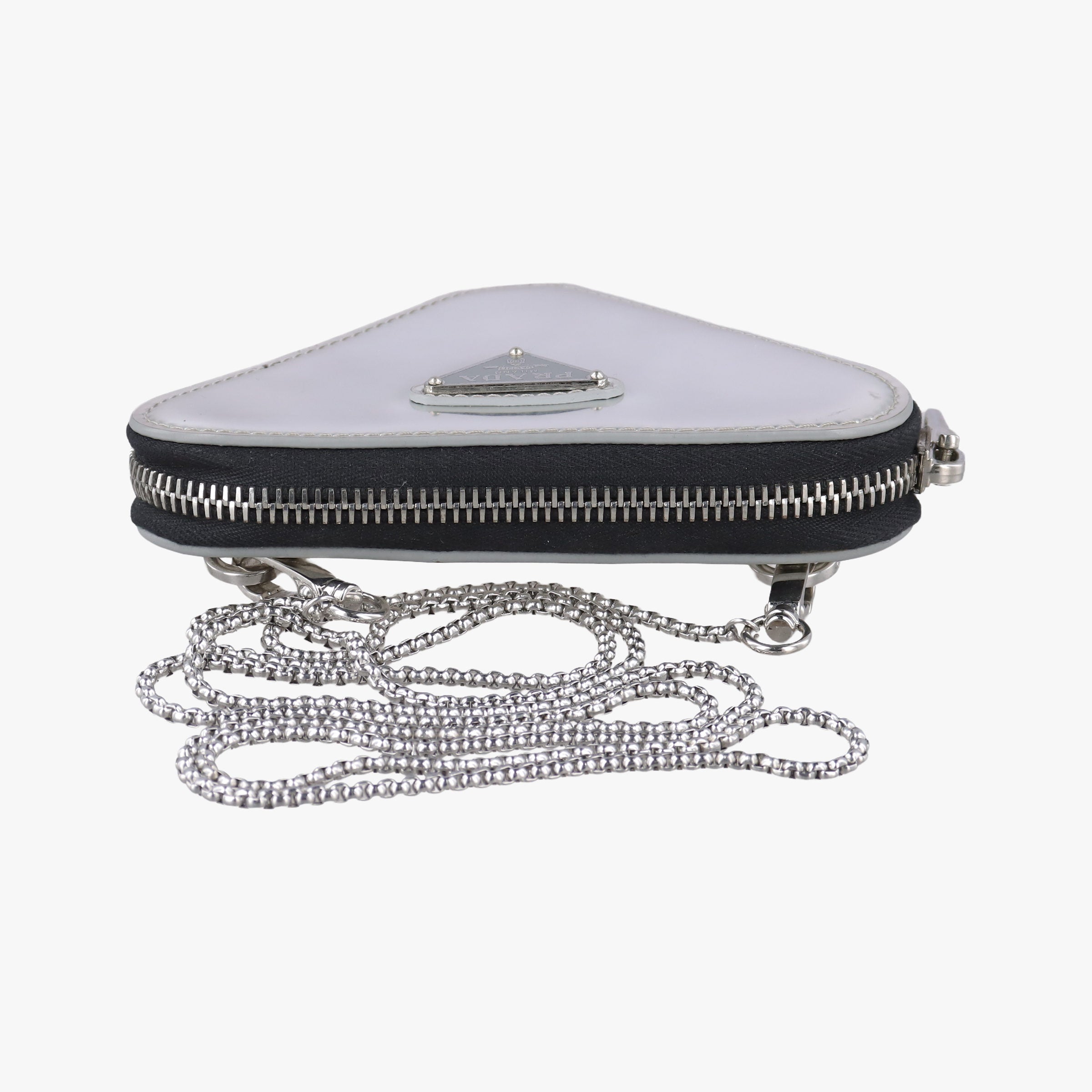 Pre-owned Prada Triangle Logo Silver patent  shoulderbag | stylenewstar