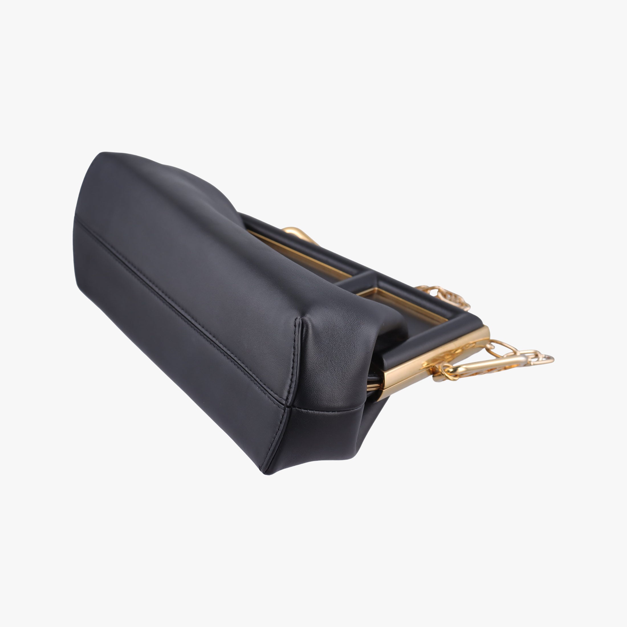 Pre-owned Fendi First Black Leather 8BP129 shoulderbag | stylenewstar
