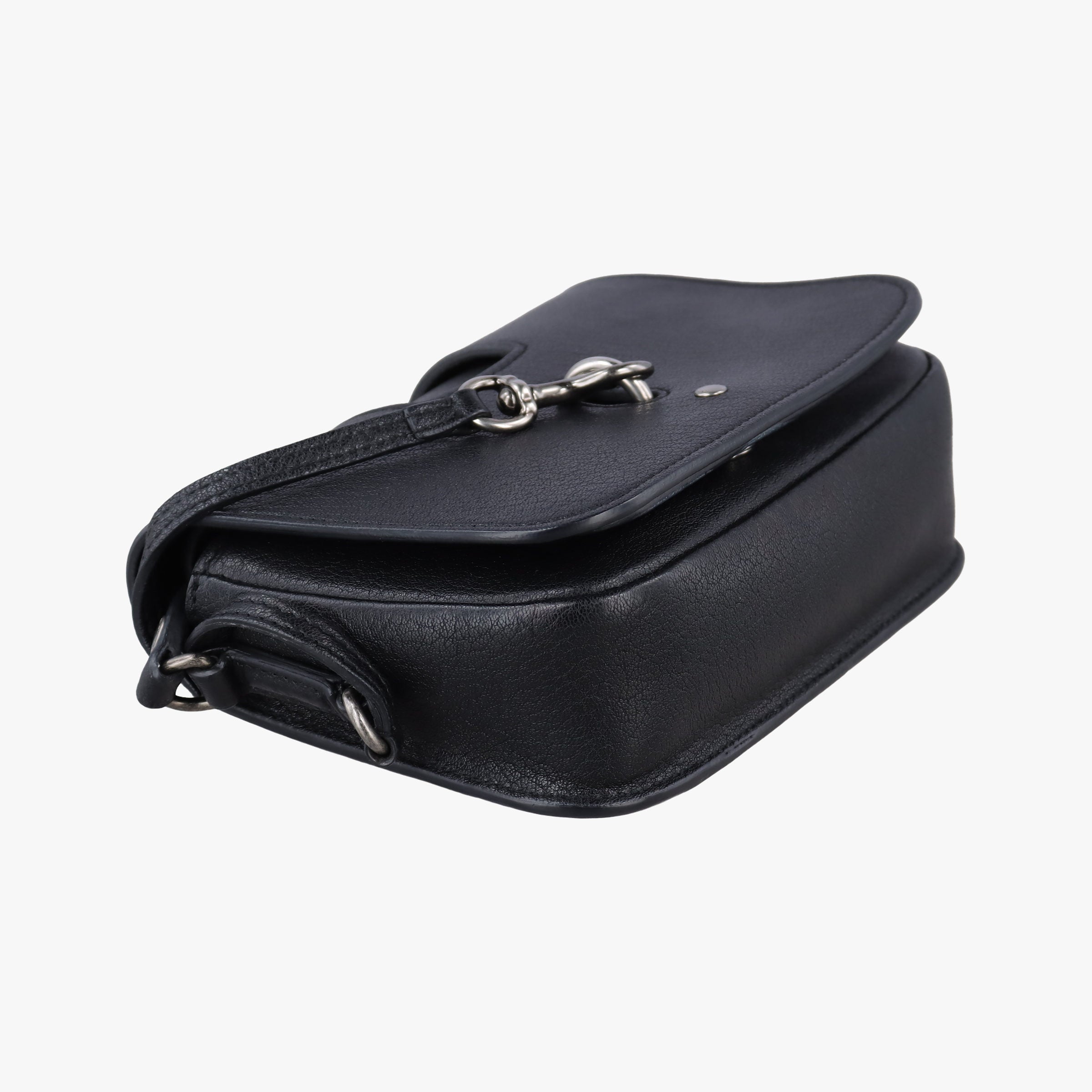 Pre-owned Yves Saint Laurent Charlotte Black Leather 500831 shoulderbag | stylenewstar