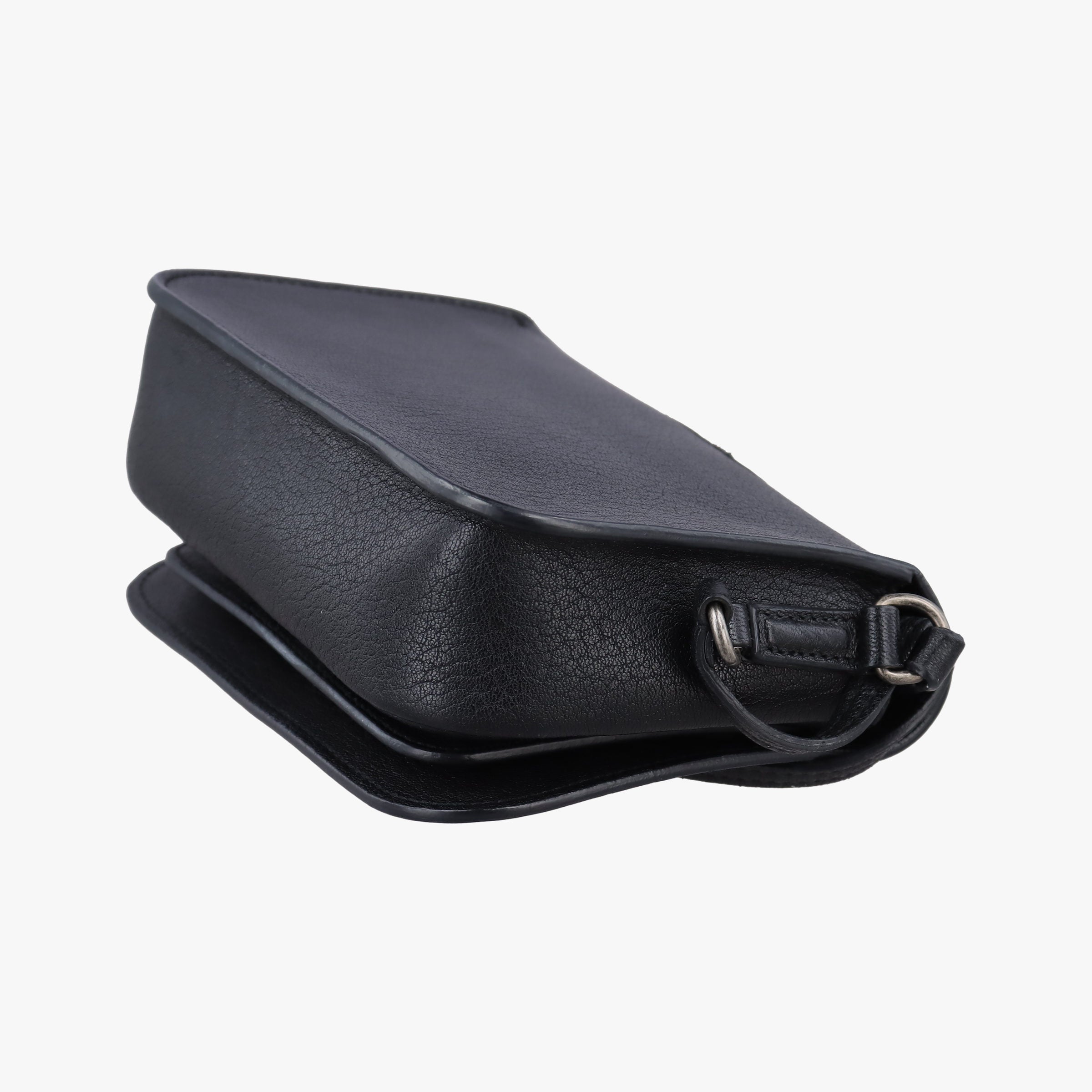Pre-owned Yves Saint Laurent Charlotte Black Leather 500831 shoulderbag | stylenewstar