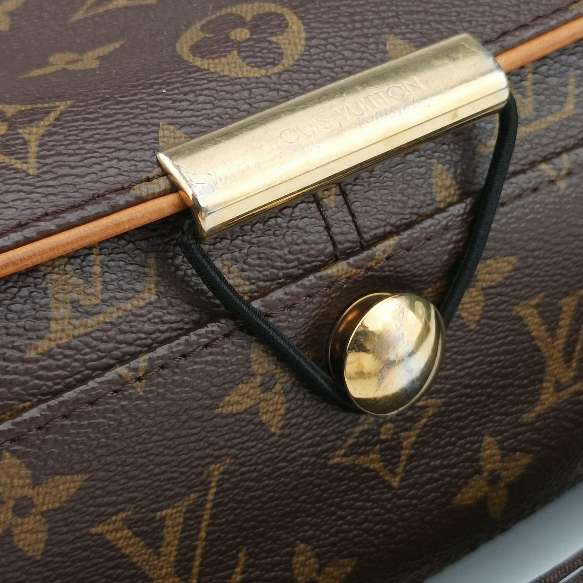 Pre-owned Louis Vuitton ABBESSES brown Monogram Canvas M45257 shoulderbag | stylenewstar