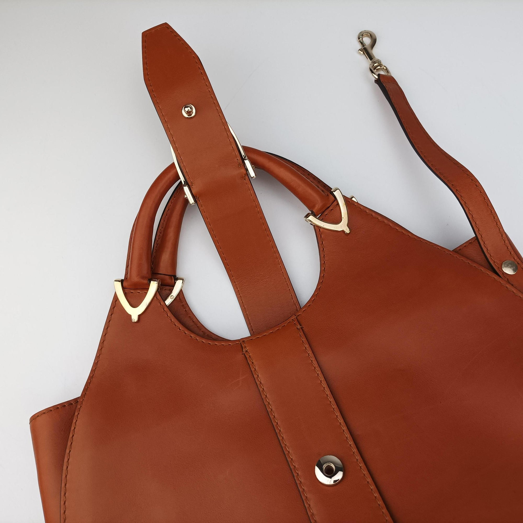 Pre-owned Gucci Stirrup Brown leather 277514 handbag | stylenewstar