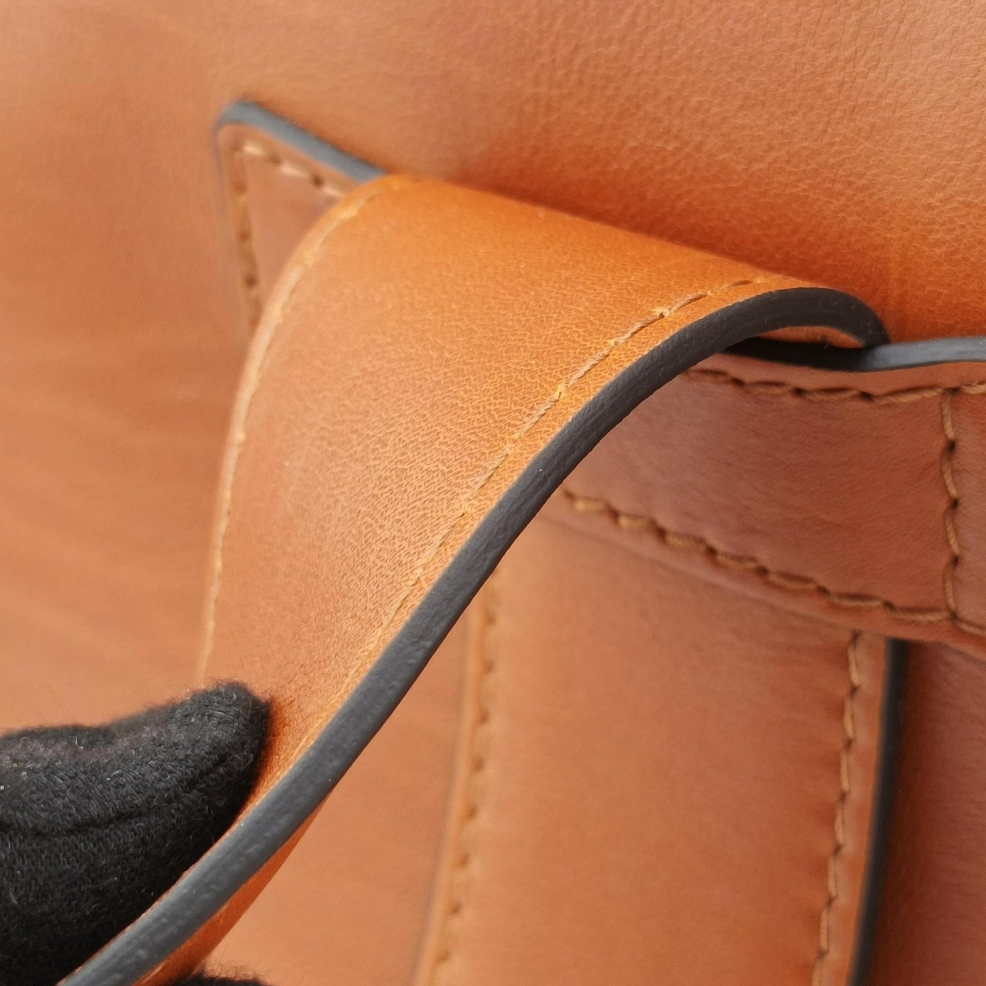 Pre-owned Gucci Stirrup Brown leather 277514 handbag | stylenewstar