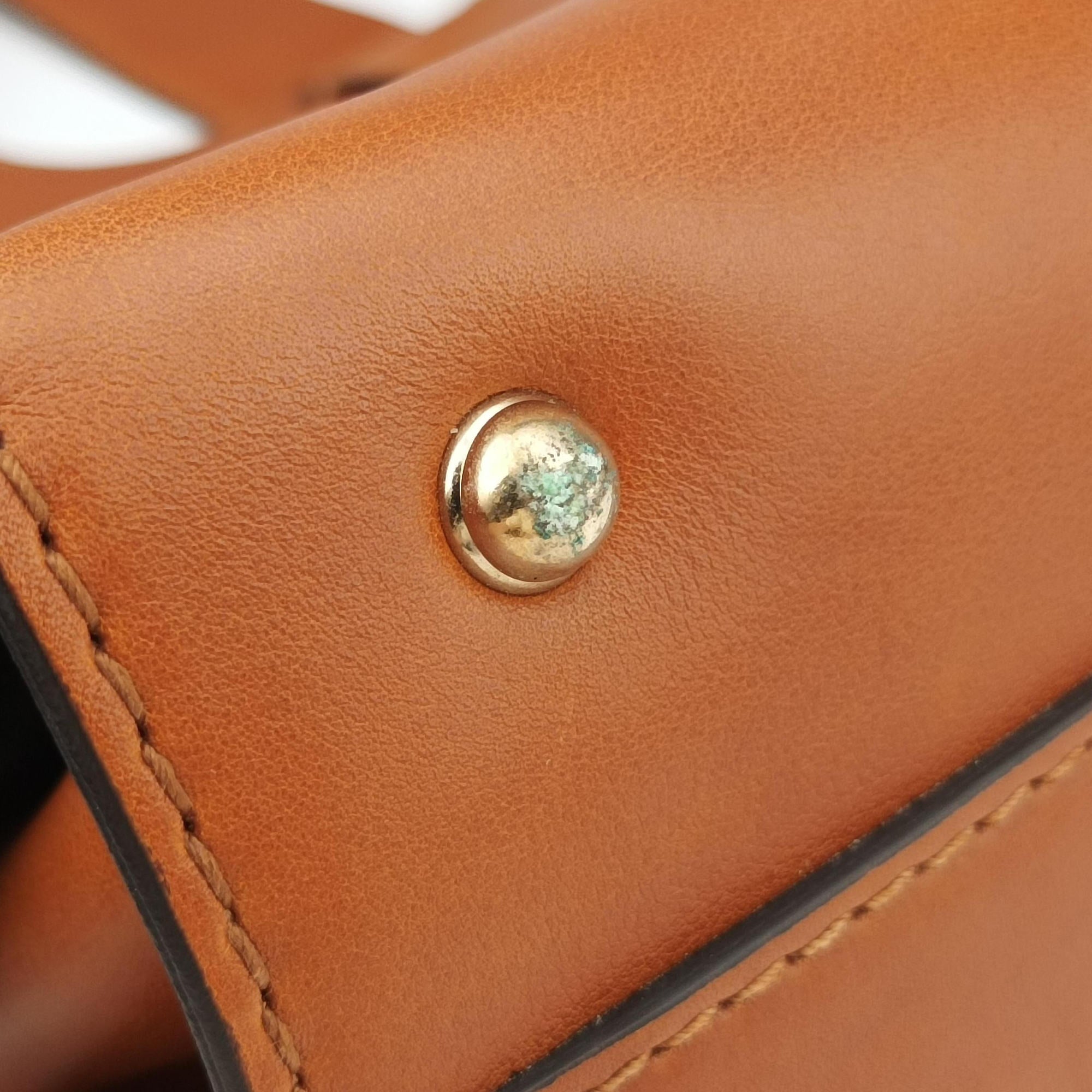 Pre-owned Gucci Stirrup Brown leather 277514 handbag | stylenewstar