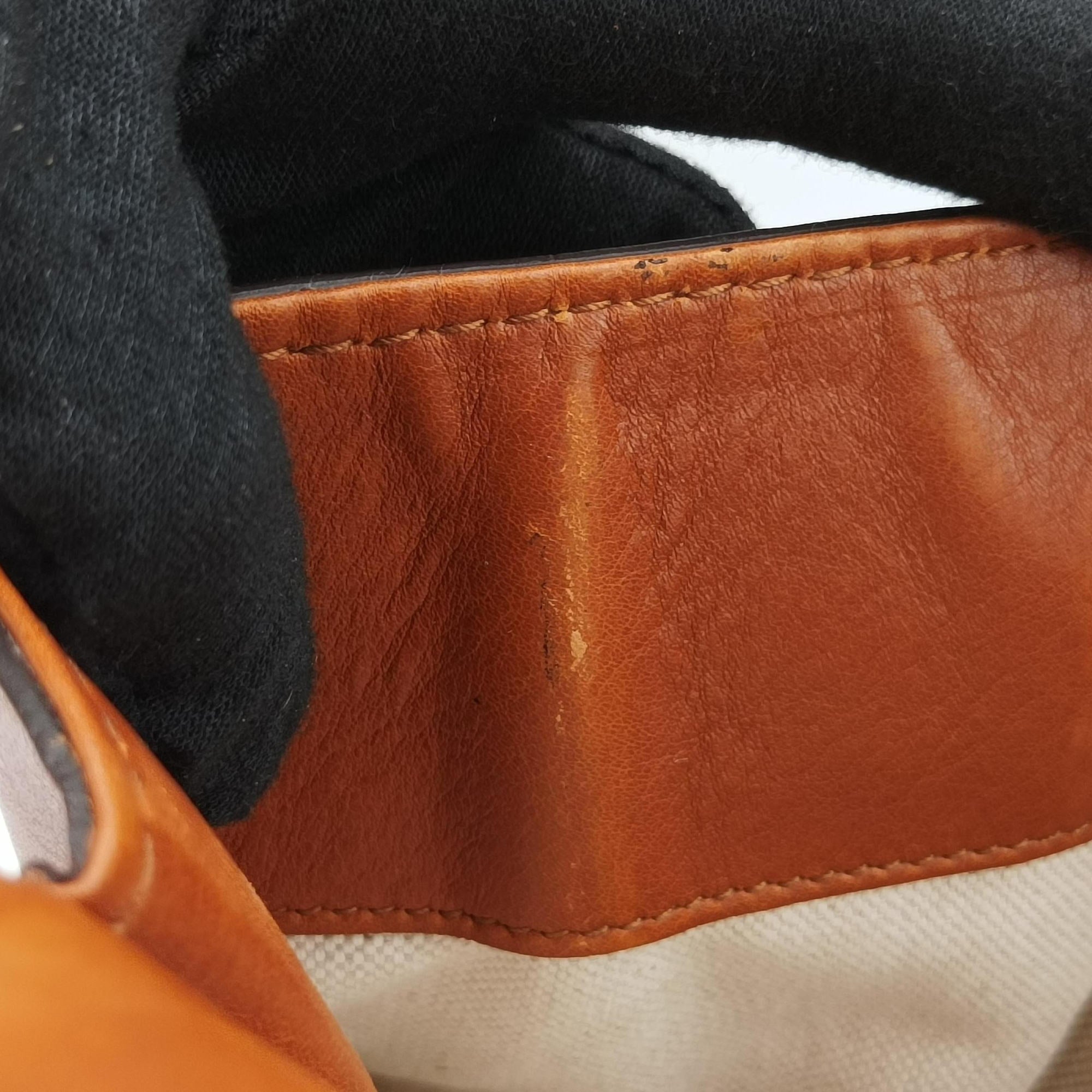 Pre-owned Gucci Stirrup Brown leather 277514 handbag | stylenewstar