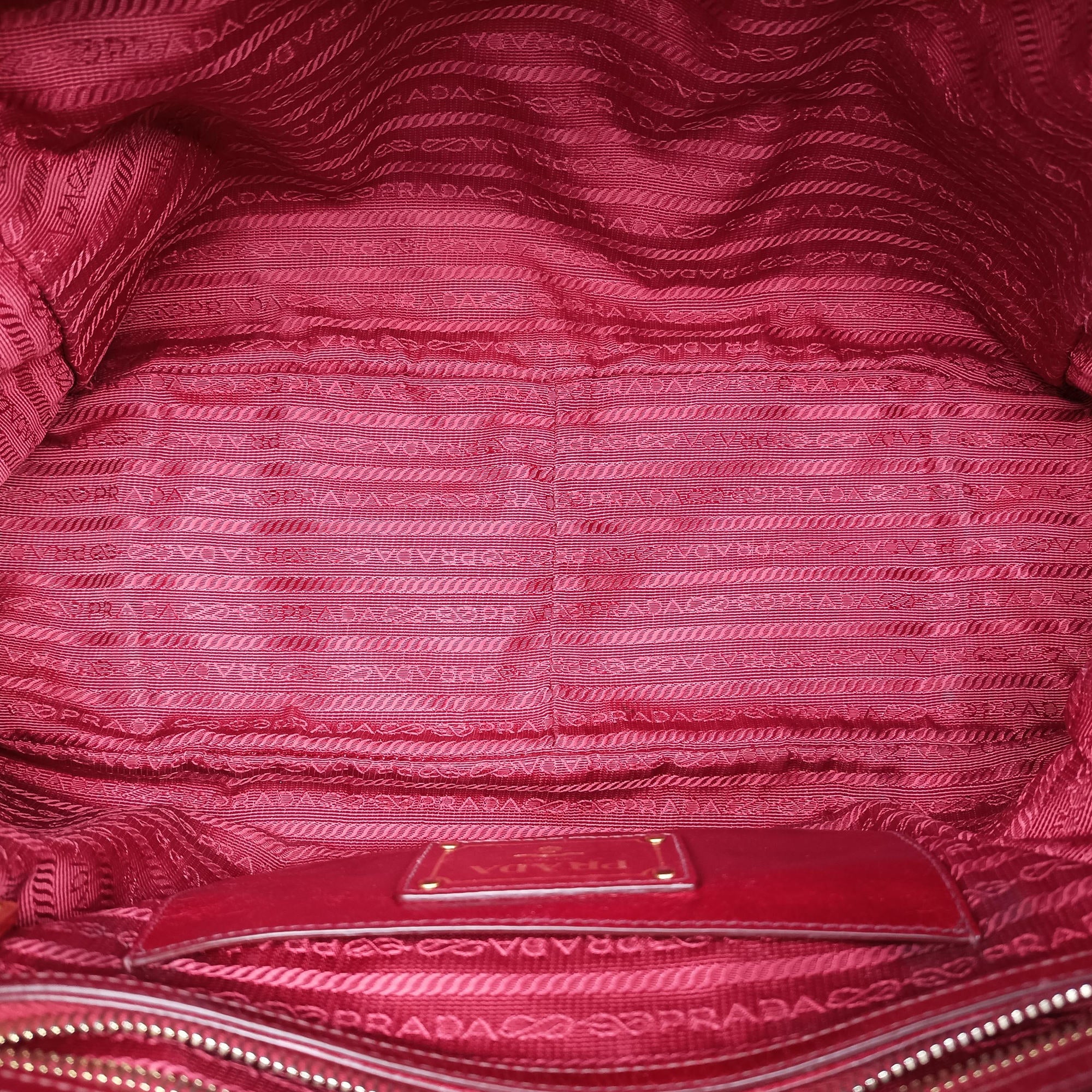 Pre-owned Prada Vitello Shine Shopping Peonia Burgundy Leather BL0821 shoulderbag | stylenewstar
