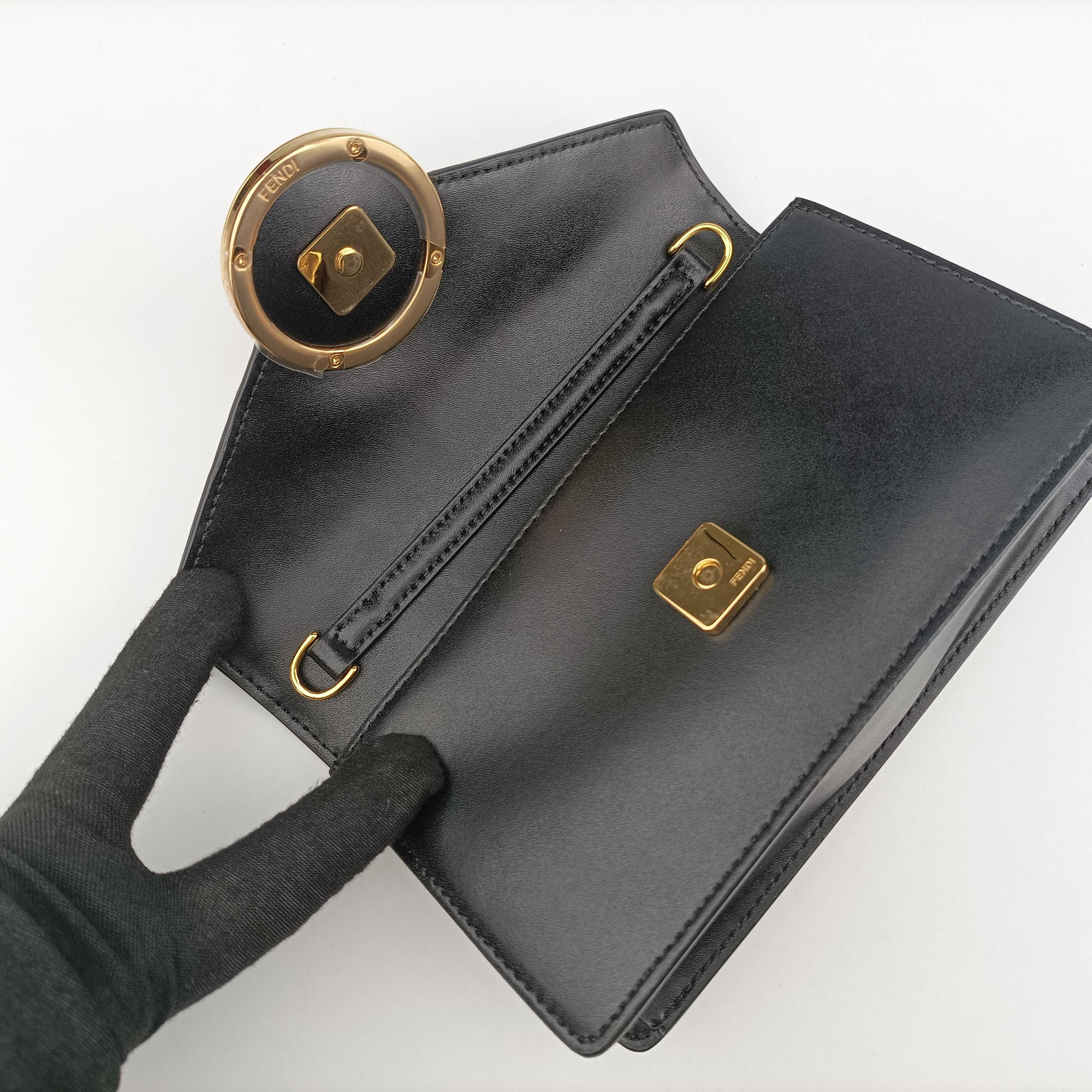Vintage Fendi F is Brown Leather 8BM005 bum bag/waist bag | stylenewstar