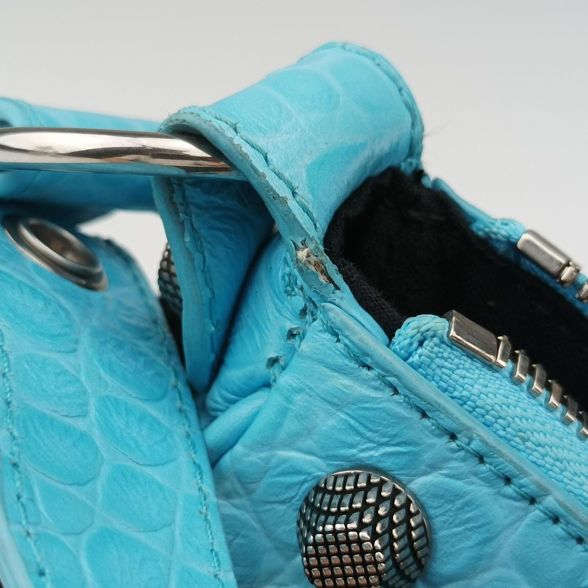 Secondhand Balenciaga Le Cagole mini Blue fabric  shoulderbag | stylenewstar