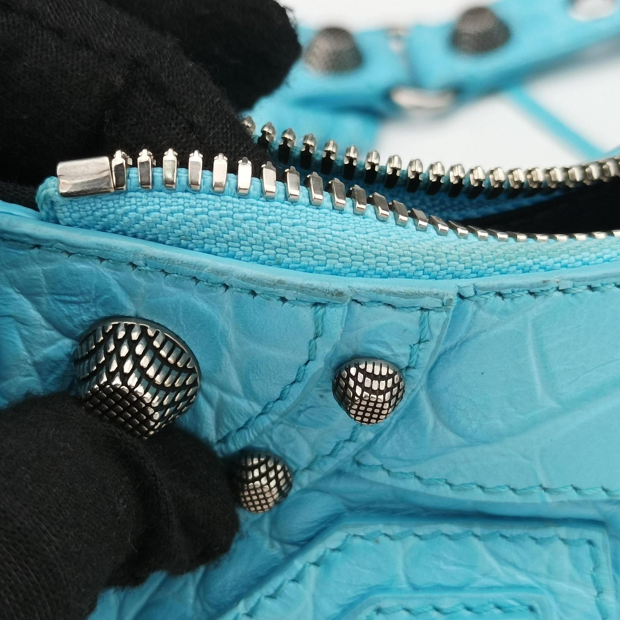 Secondhand Balenciaga Le Cagole mini Blue fabric  shoulderbag | stylenewstar