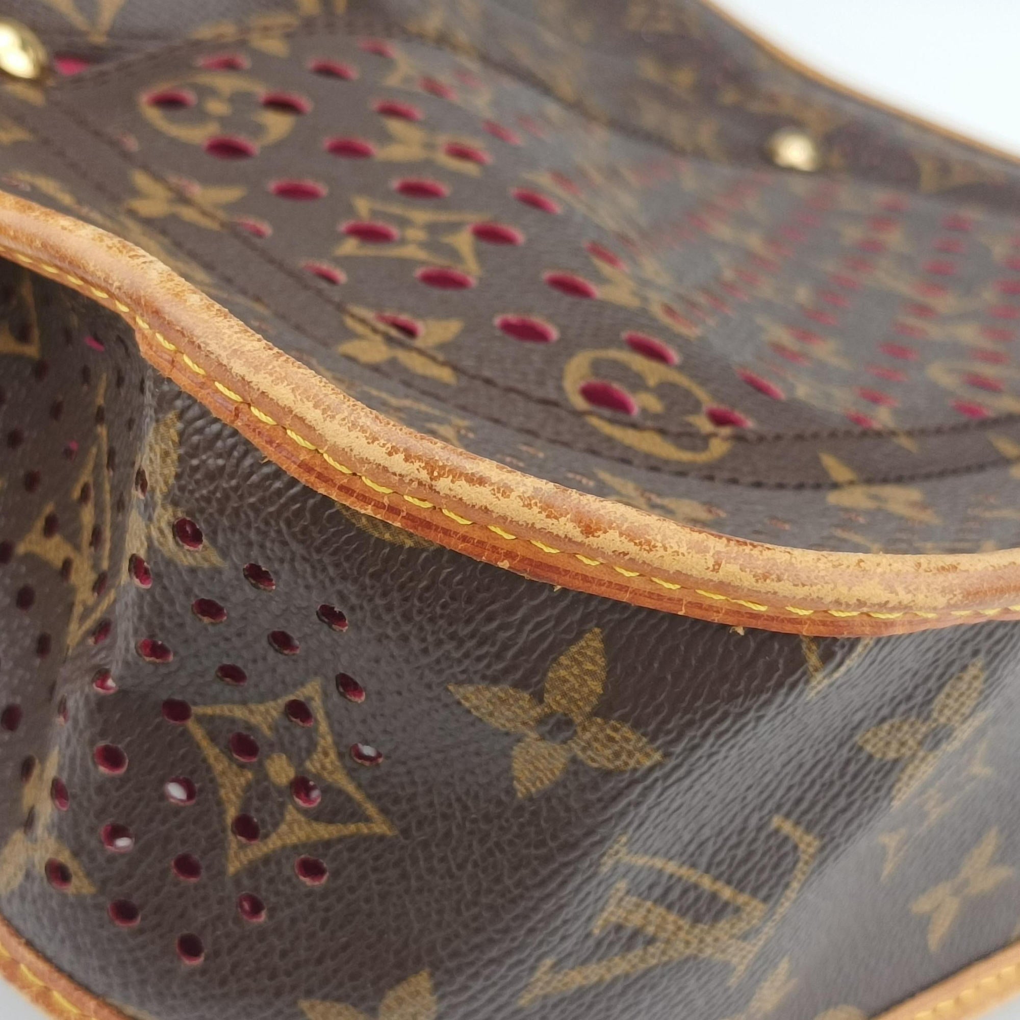 Secondhand Louis Vuitton Musette brown×FUCHSIA Monogram Perforated M95172 shoulderbag | stylenewstar