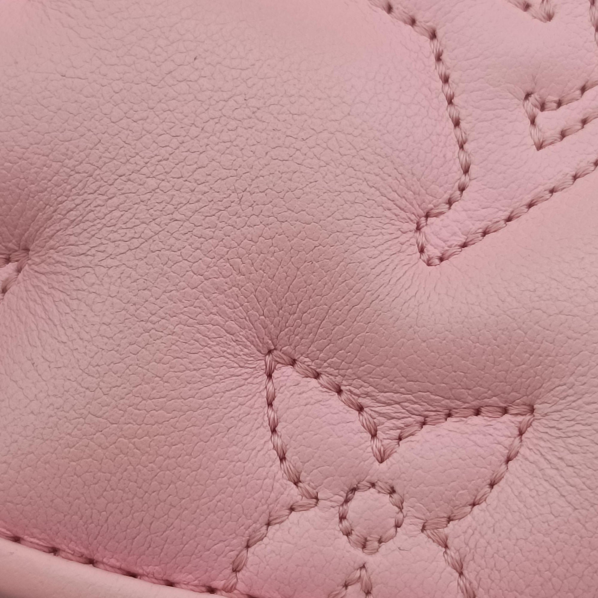 Secondhand Louis Vuitton Pop My Heart Pouch pink Leather M82526 shoulderbag | stylenewstar