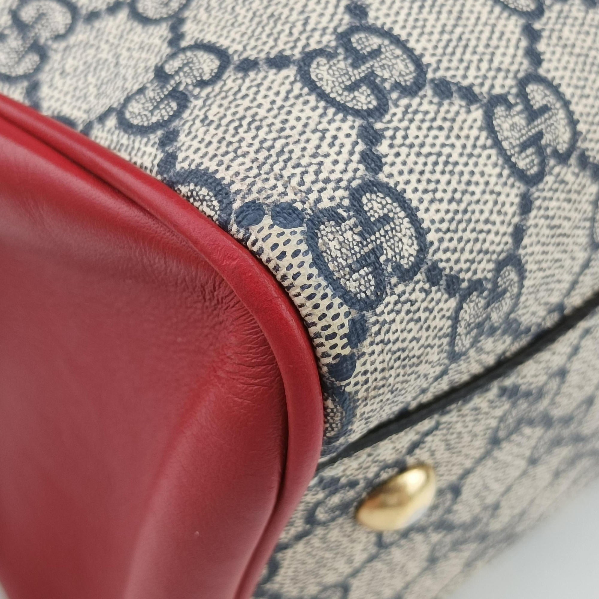 Pre-owned Gucci GG SUPREME Beige x Red x Navy PVC coated canvas×Leather 409529 shoulderbag | stylenewstar