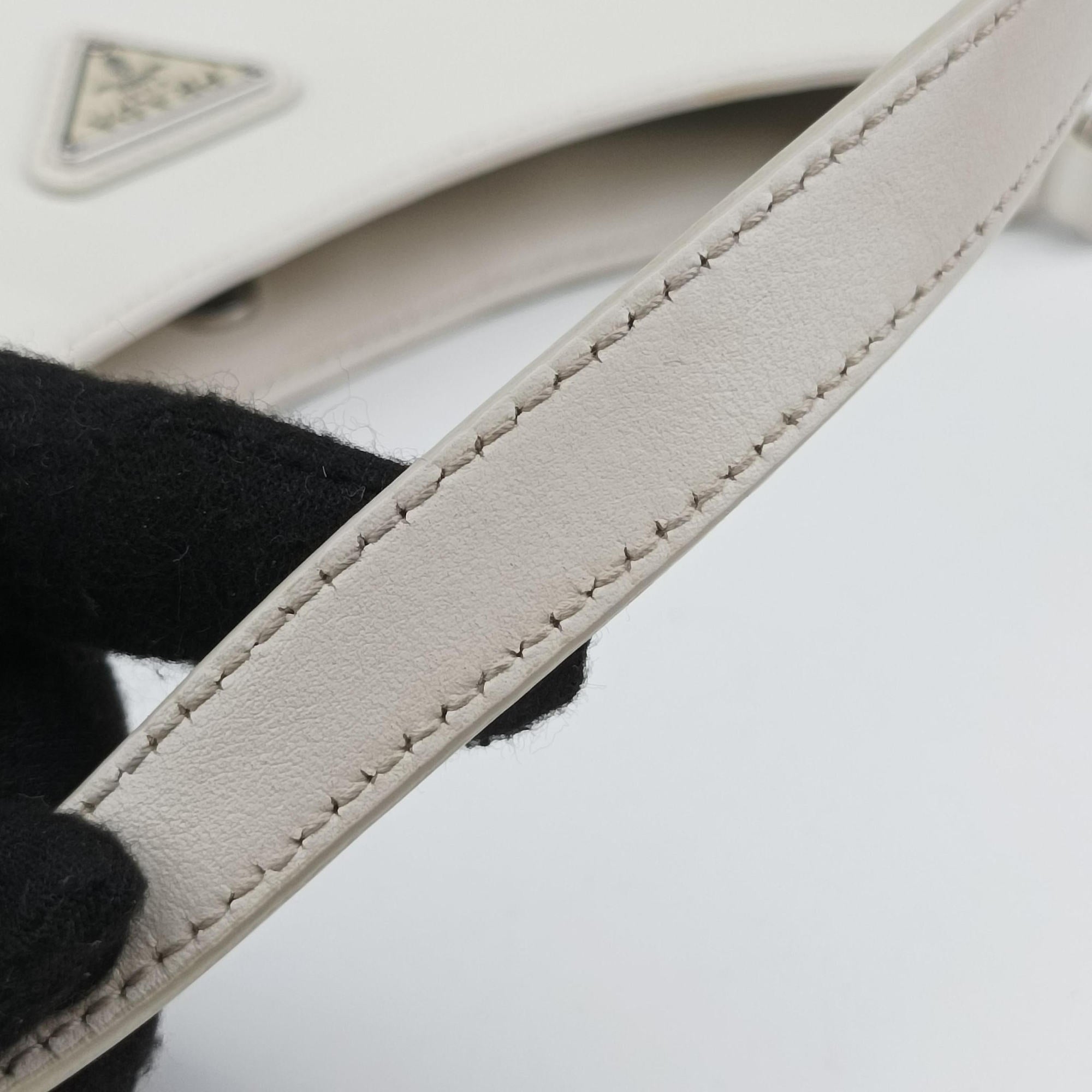 Secondhand Prada Cleo White Brushed leather 1BC499 shoulderbag | stylenewstar