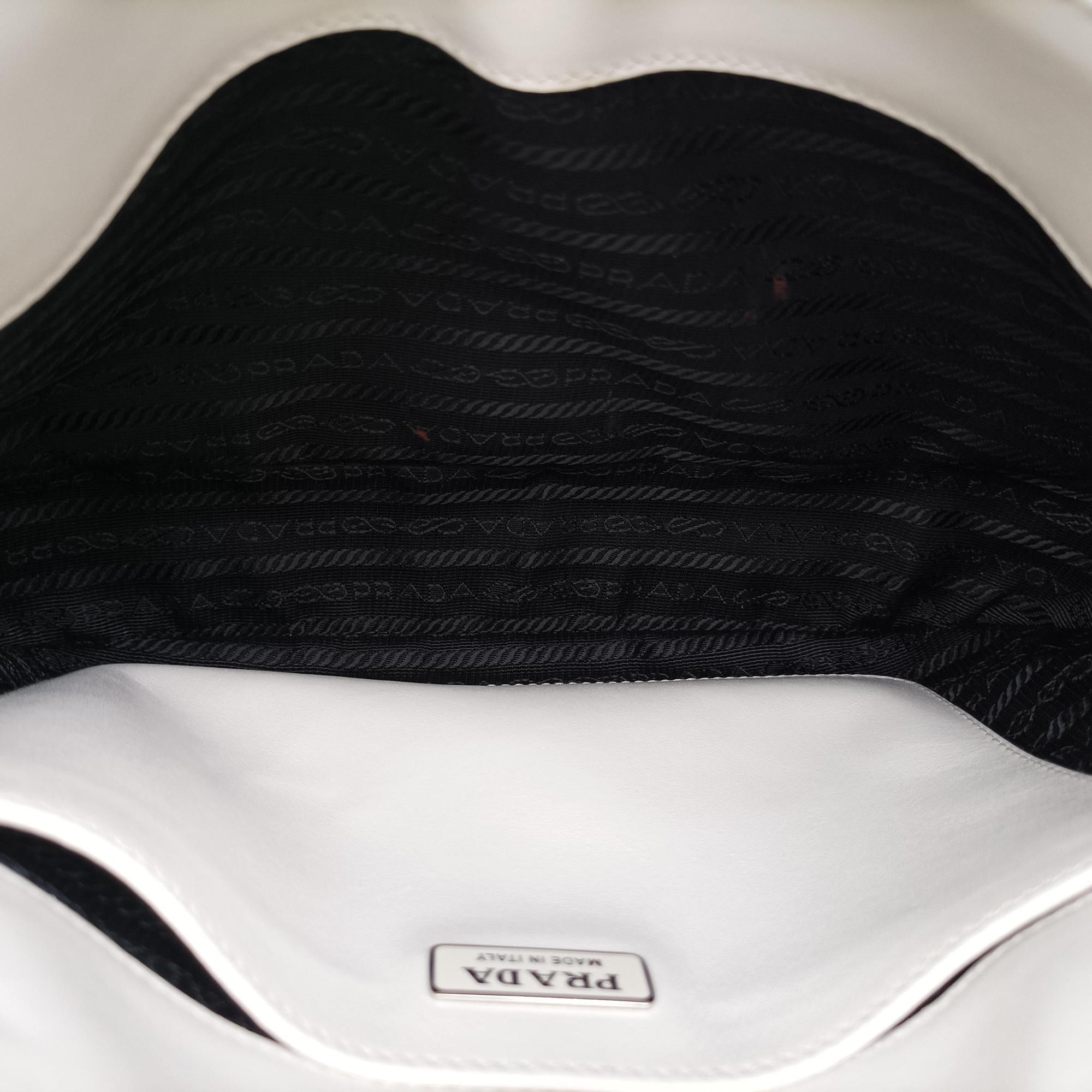Secondhand Prada Cleo White Brushed leather 1BC499 shoulderbag | stylenewstar