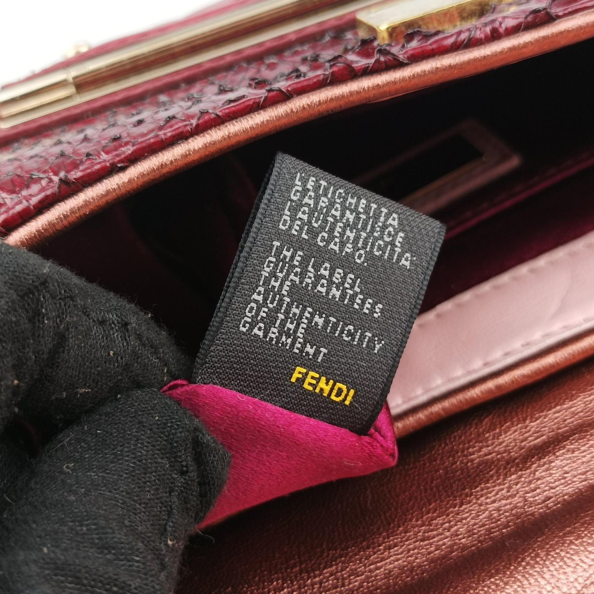 Pre-owned Fendi Vanity Mirror Bordeaux × Pink Python Leather × Calfskin Leather  shoulderbag | stylenewstar