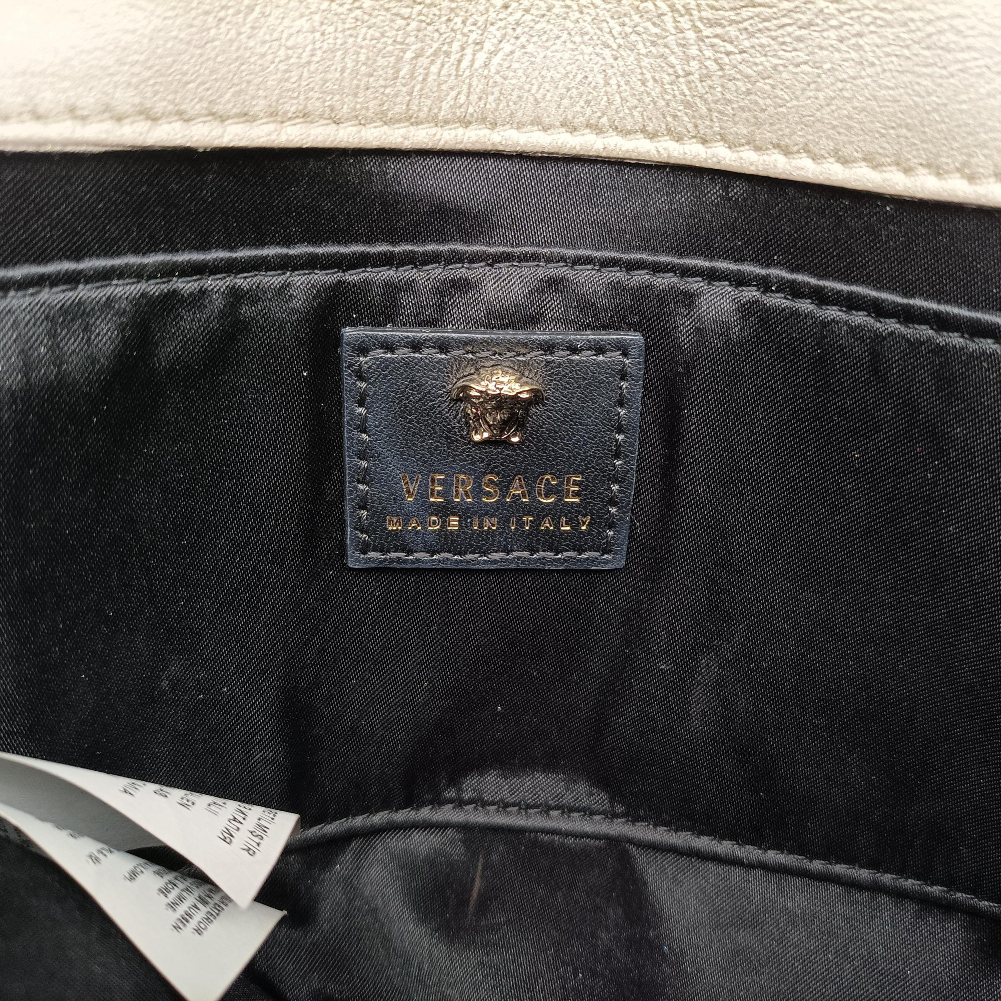 Pre-owned VERSACE medusa Golden Leather  shoulderbag | stylenewstar
