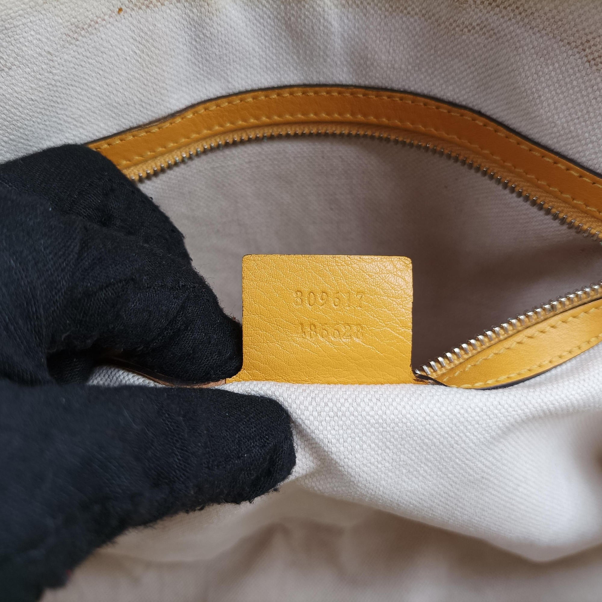 Pre-owned Gucci Microguccissima Yellow Patent Leather 309617 shoulderbag | stylenewstar