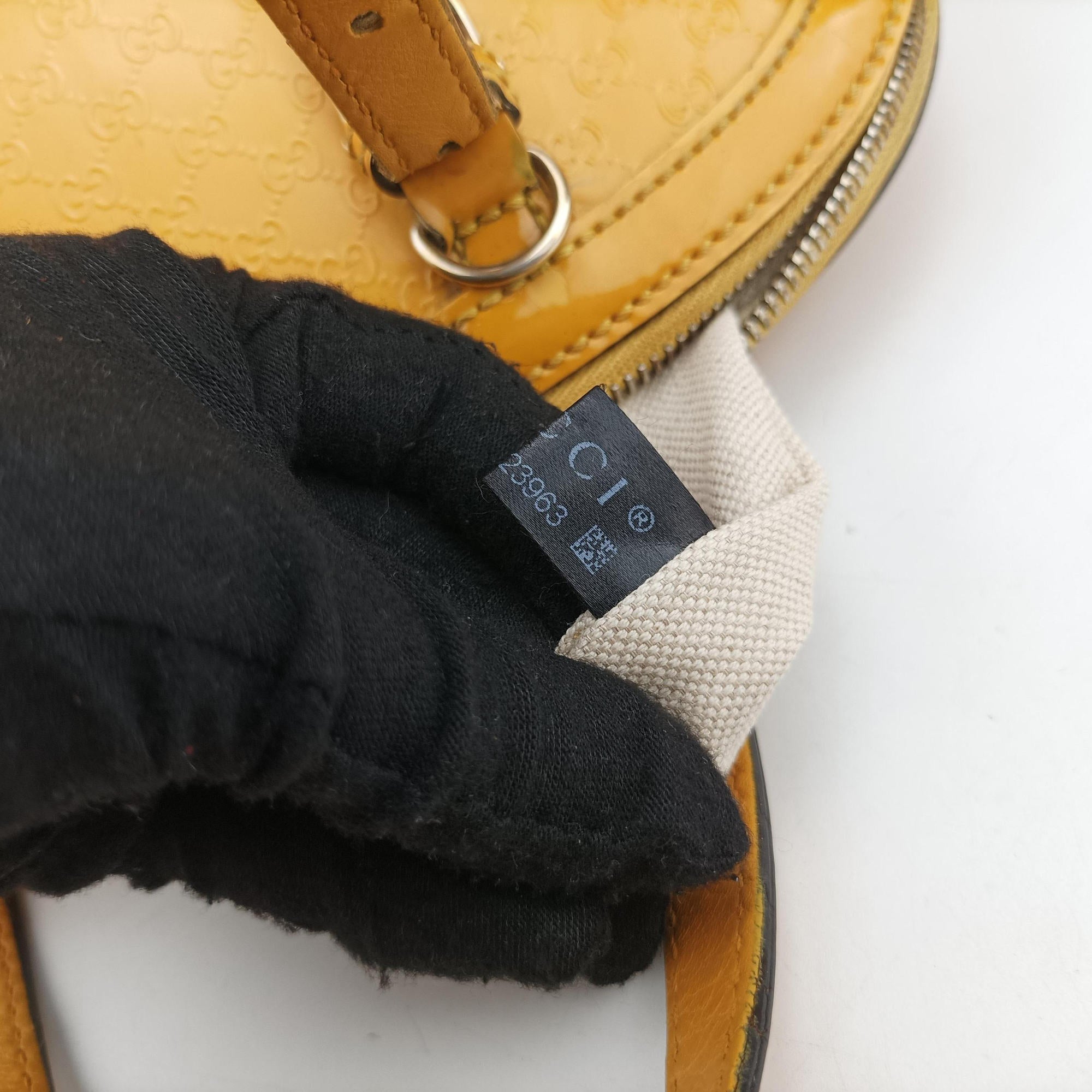 Pre-owned Gucci Microguccissima Yellow Patent Leather 309617 shoulderbag | stylenewstar