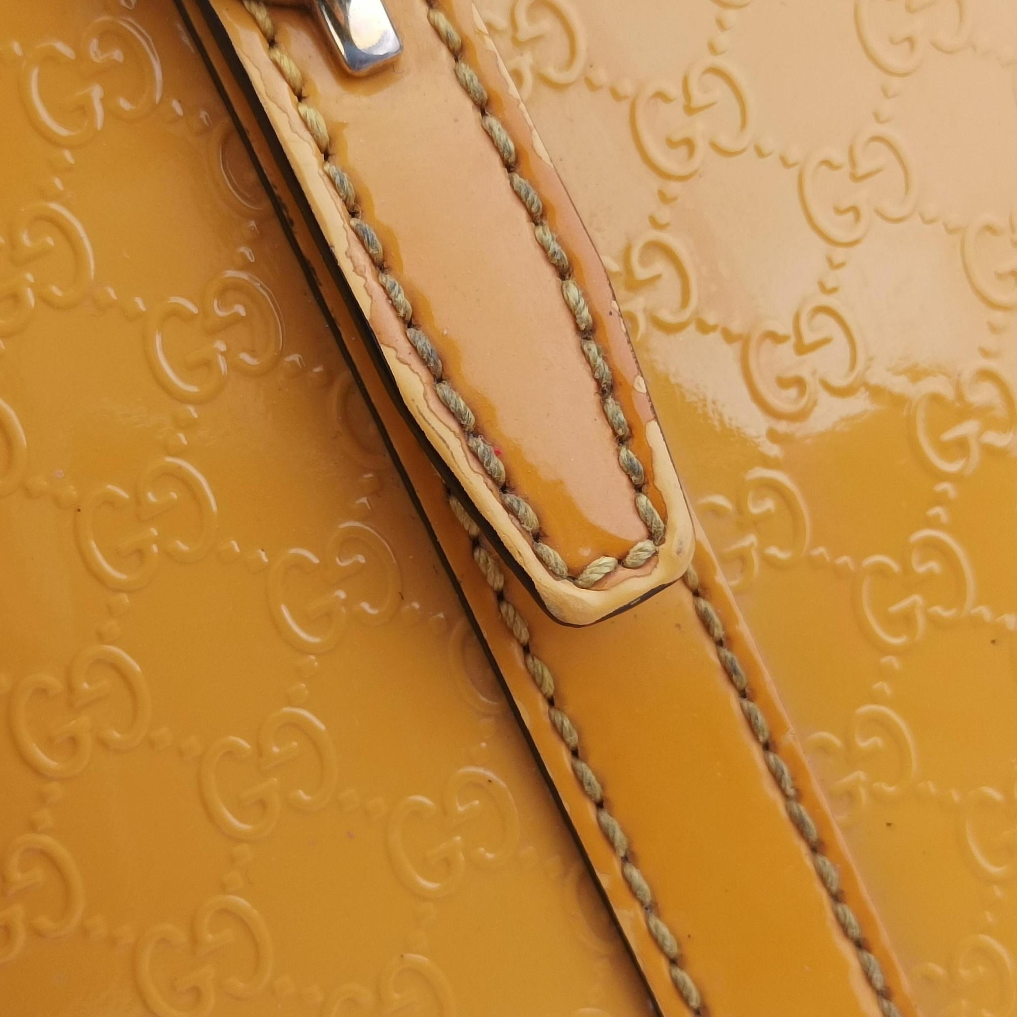 Pre-owned Gucci Microguccissima Yellow Patent Leather 309617 shoulderbag | stylenewstar