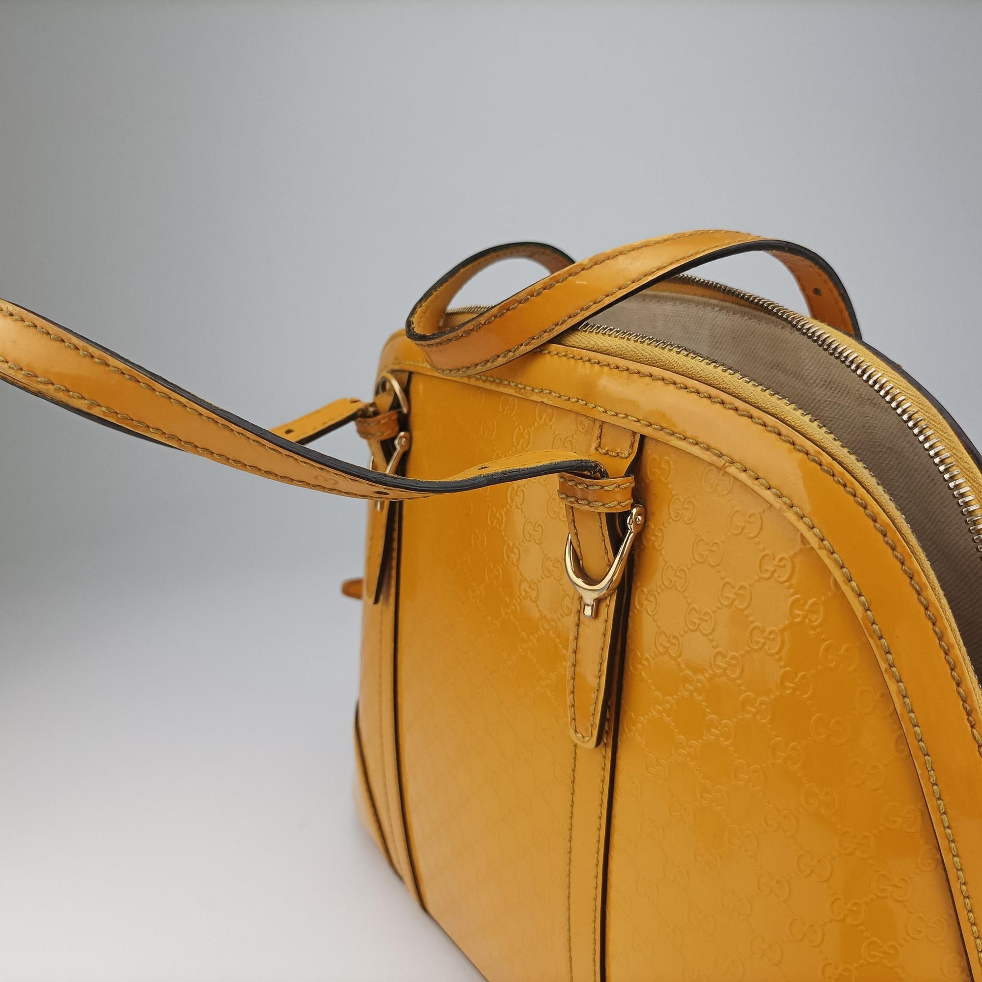 Pre-owned Gucci Microguccissima Yellow Patent Leather 309617 shoulderbag | stylenewstar