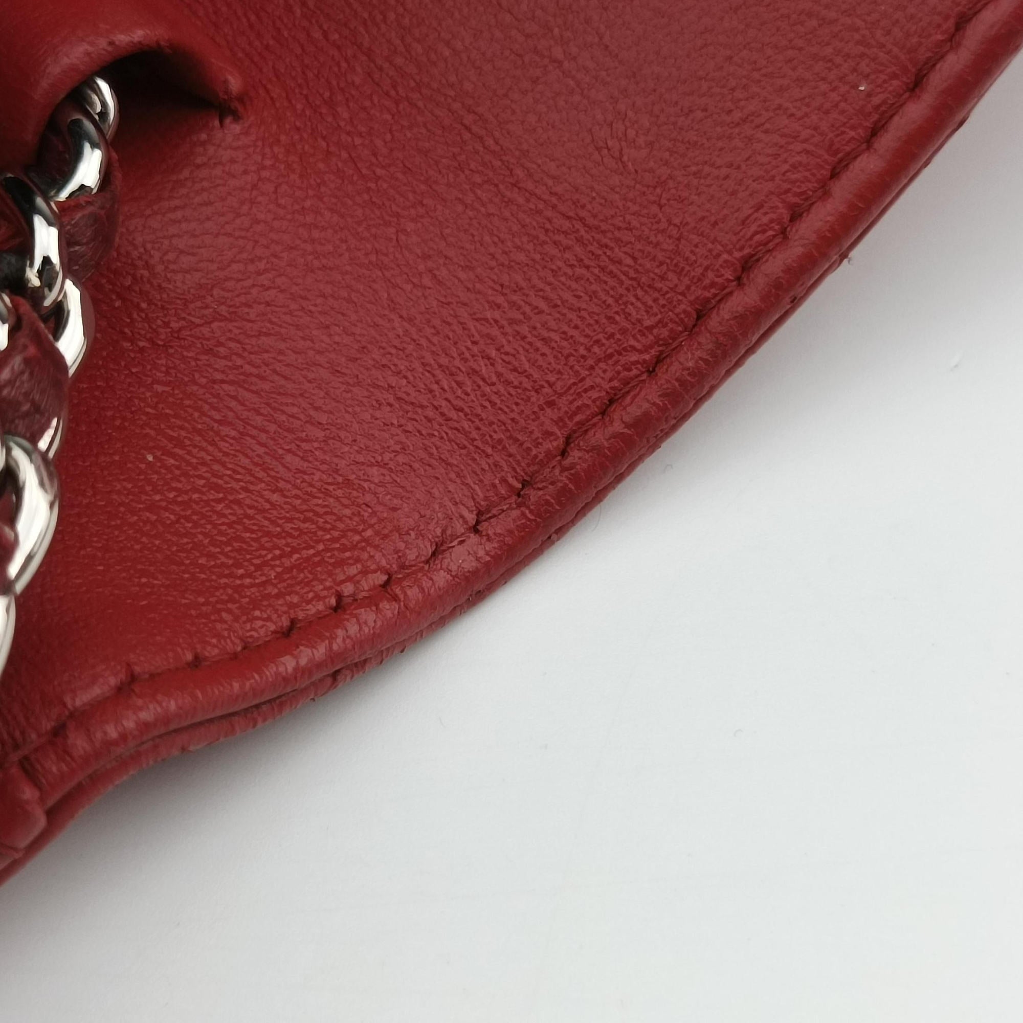 Pre-owned Chanel Matelasse coco mark Red lambskin A33814 shoulderbag | stylenewstar