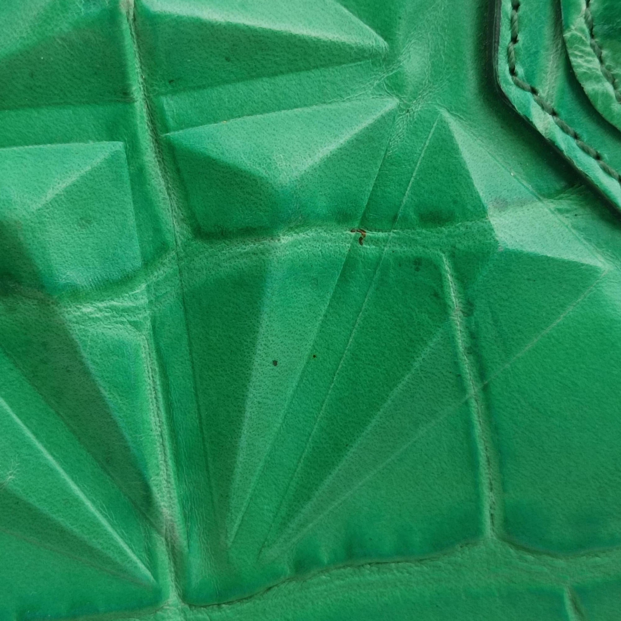 Pre-owned Givenchy Antigona Green Leather  shoulderbag | stylenewstar