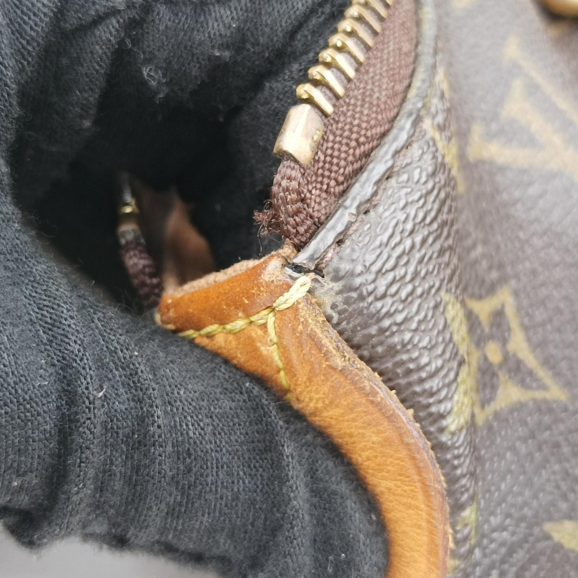 Pre-owned Louis Vuitton TOTALLY MM brown Monogram Canvas M56689 shoulderbag | stylenewstar