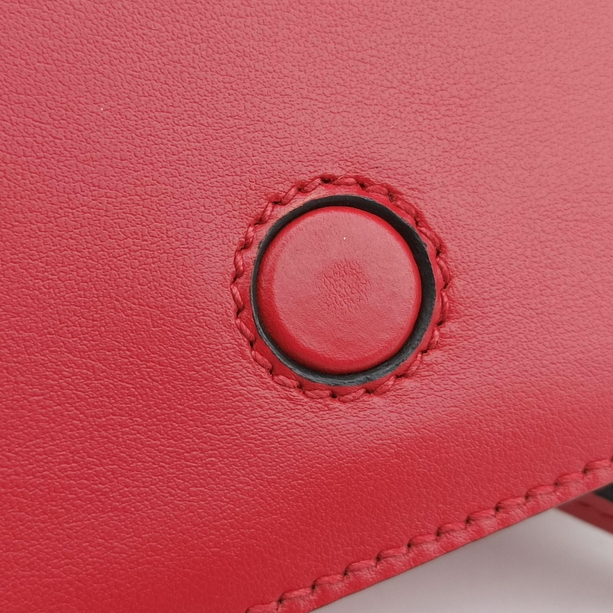 Secondhand Prada COGNAC N Red × black Leather 1BD166 shoulderbag | stylenewstar